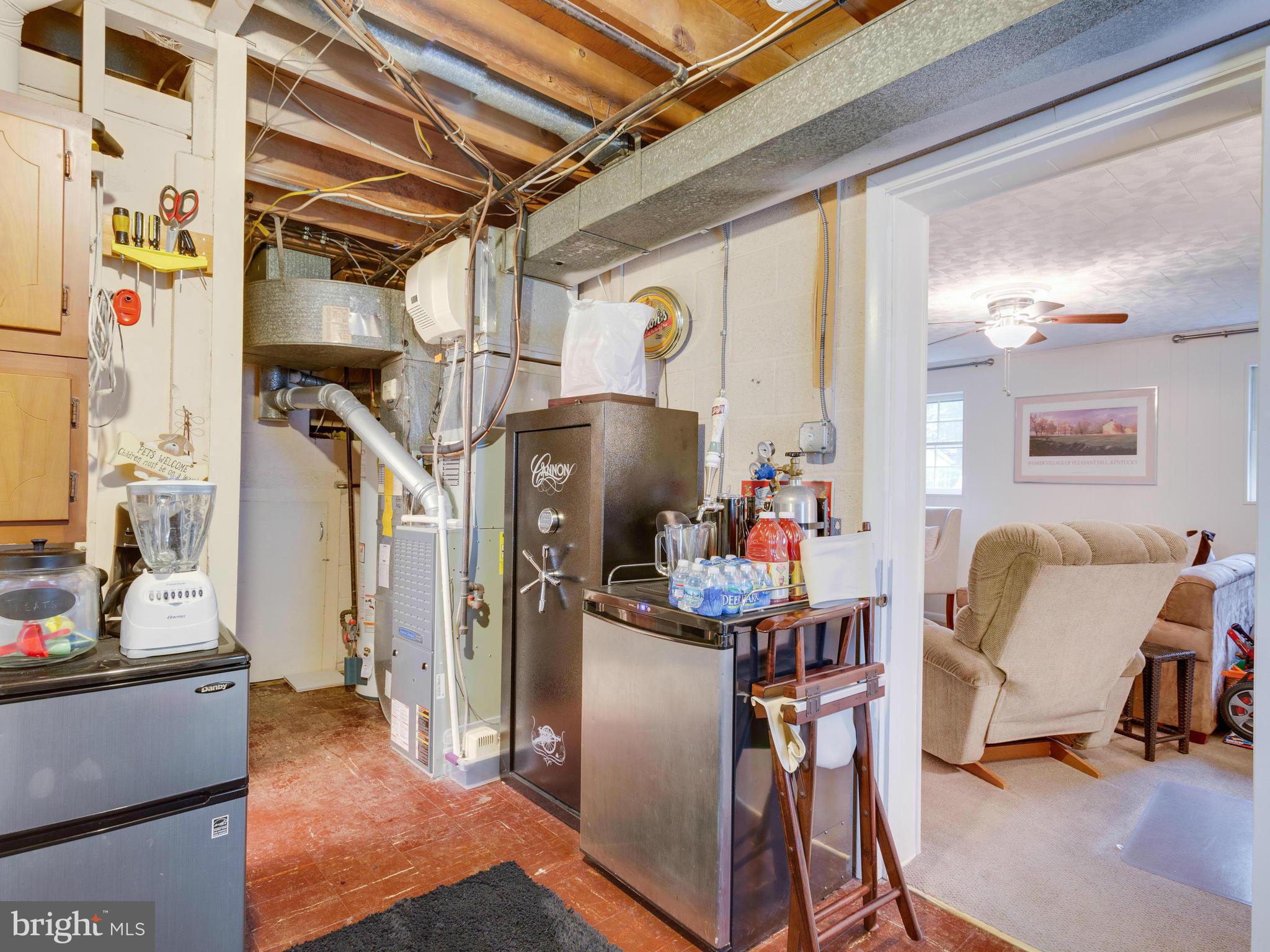 KEENE MILL MANOR - Residential