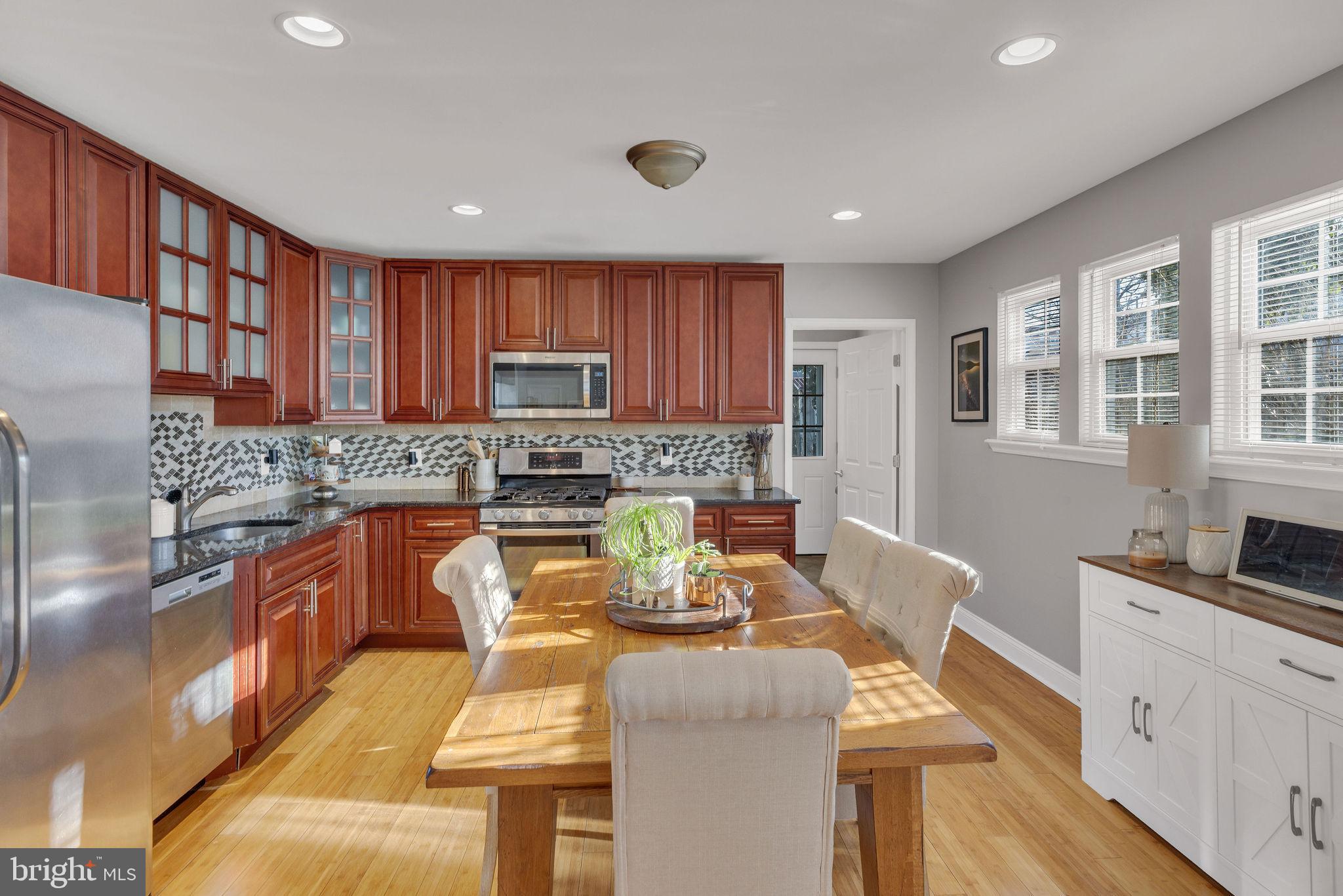 DOYLESTOWN BORO - Residential