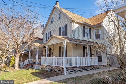 61 N HAMILTON STREET DOYLESTOWN PA 18901