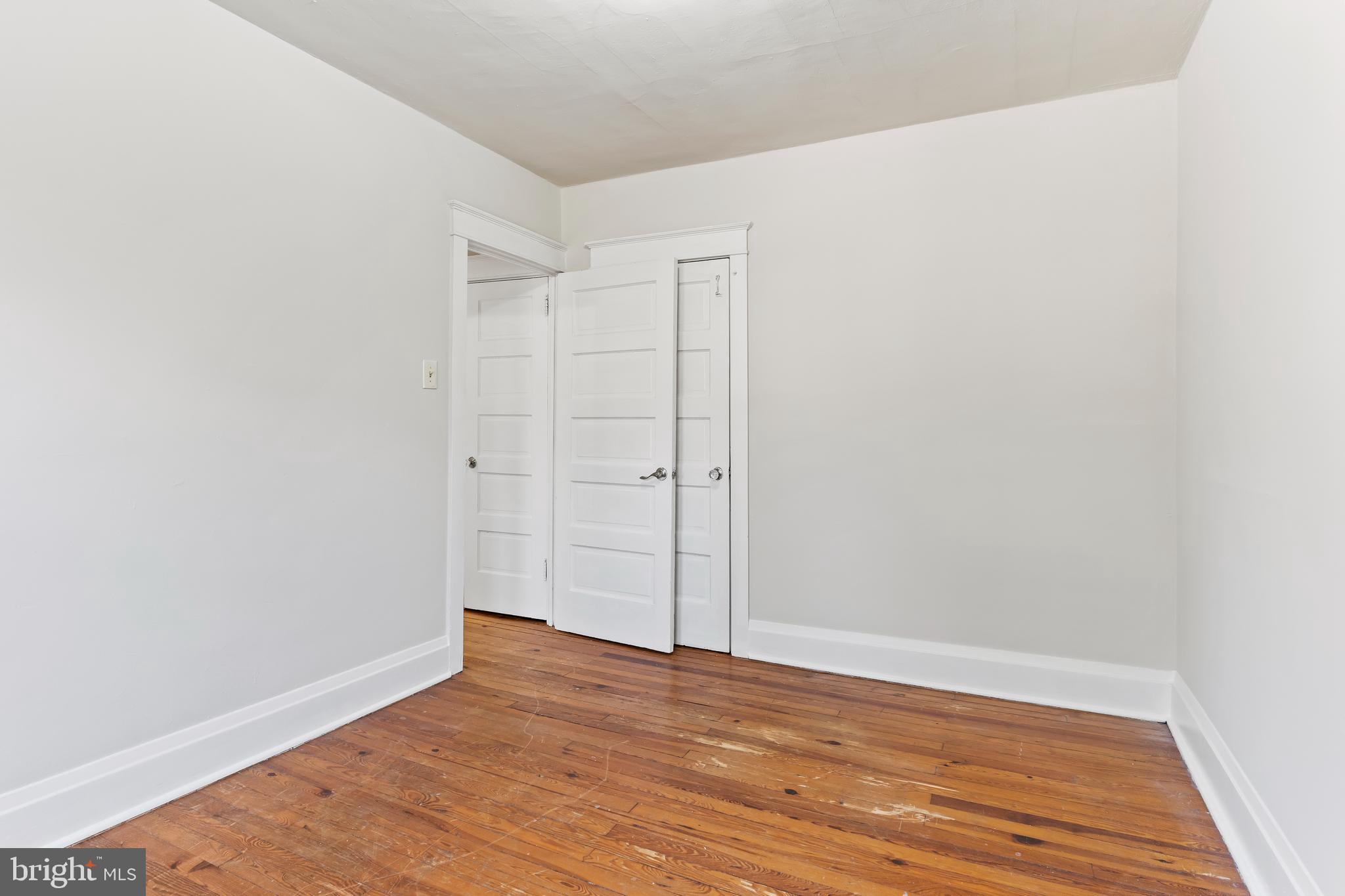 CAMP HILL - Residential