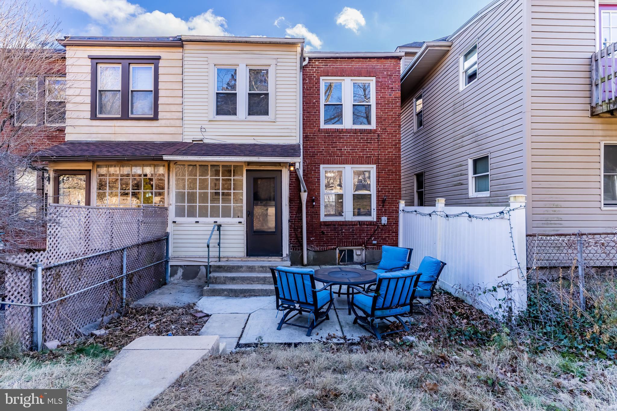 CAMP HILL - Residential