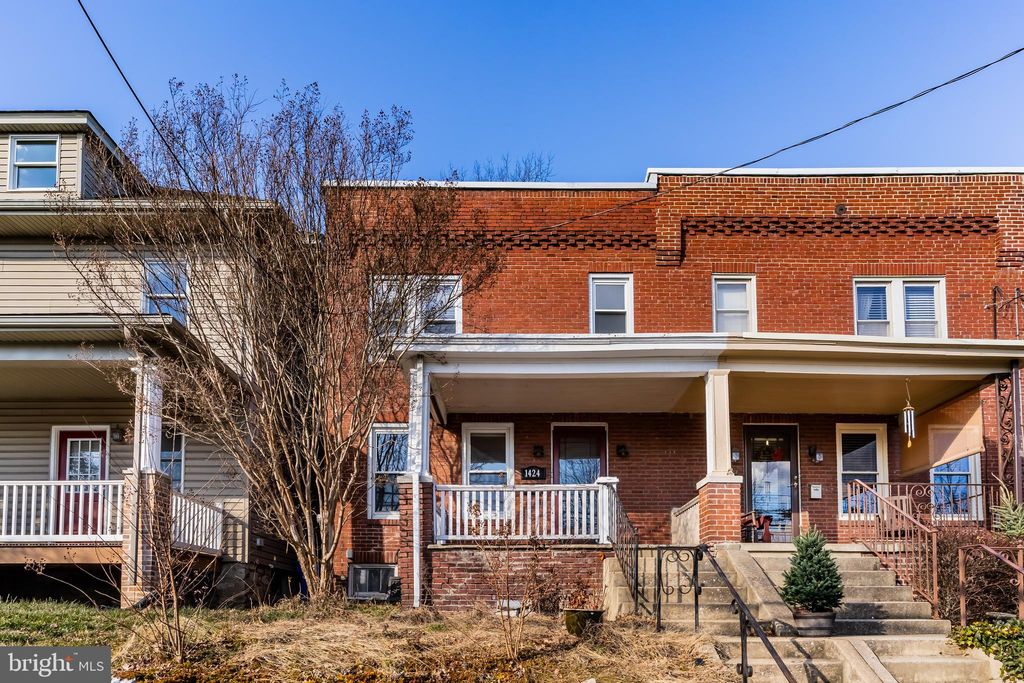 Photo of 1424 Market Street, CAMP HILL, PA 17011 (MLS # PACB2049828)