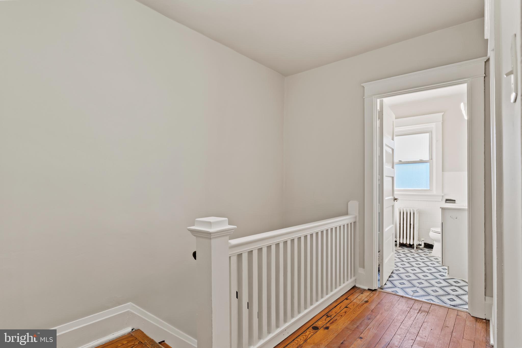 CAMP HILL - Residential