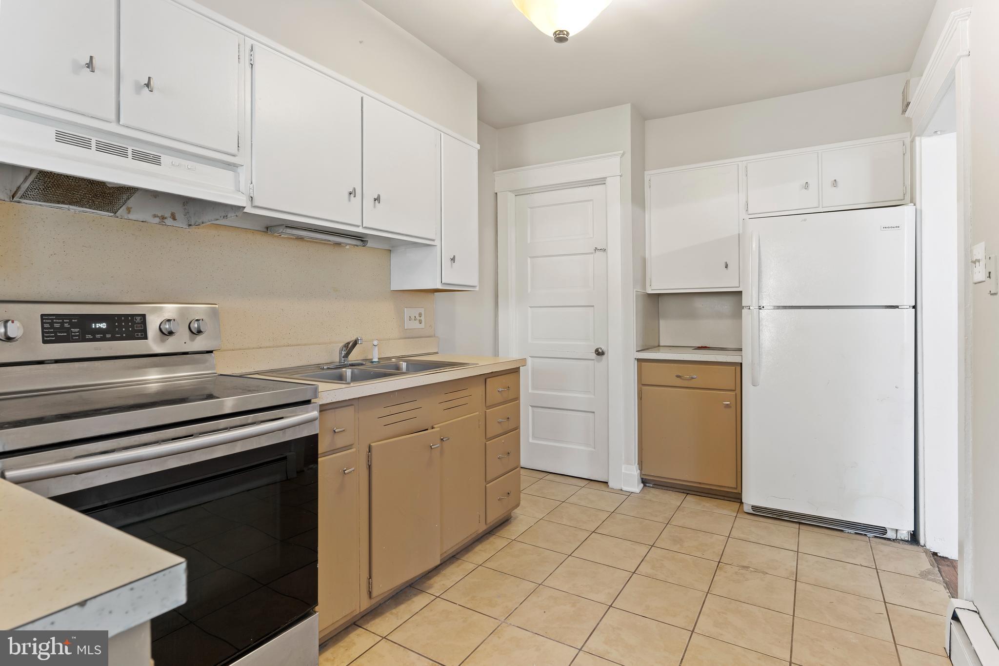 CAMP HILL - Residential