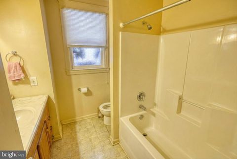 Tiny photo for 619 Dallas Street, YORK, PA 17403 (MLS # PAYK2095962)