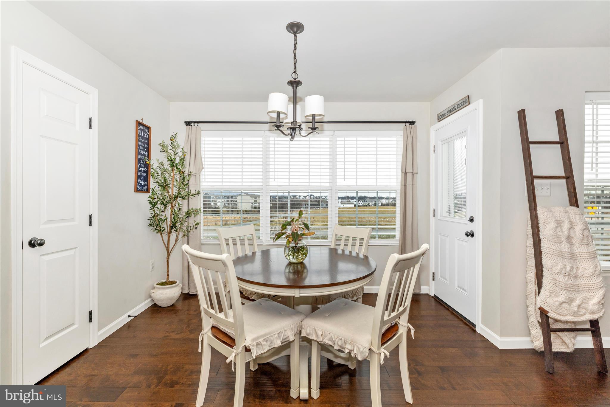 CLOVER HILL III - Residential