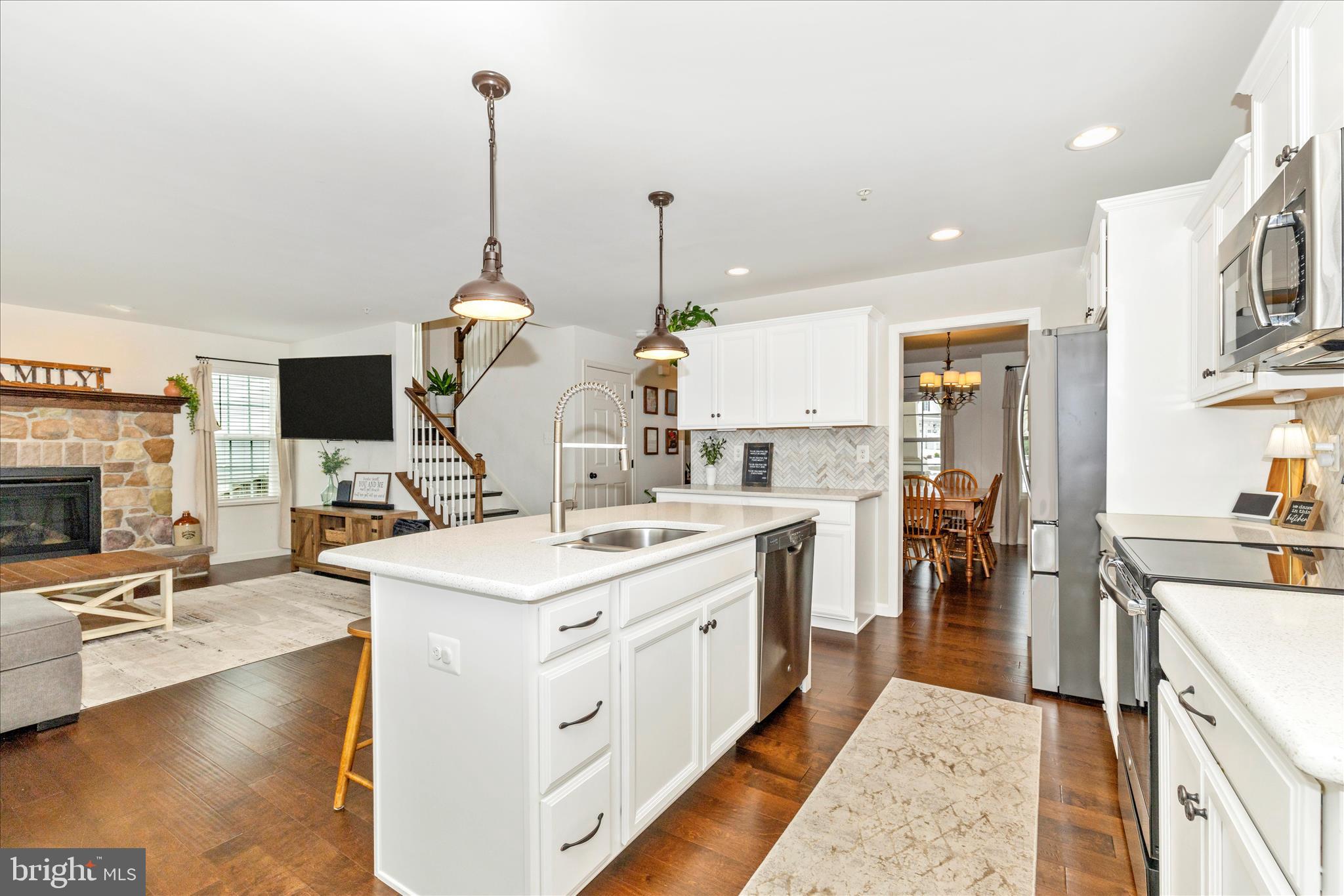 CLOVER HILL III - Residential