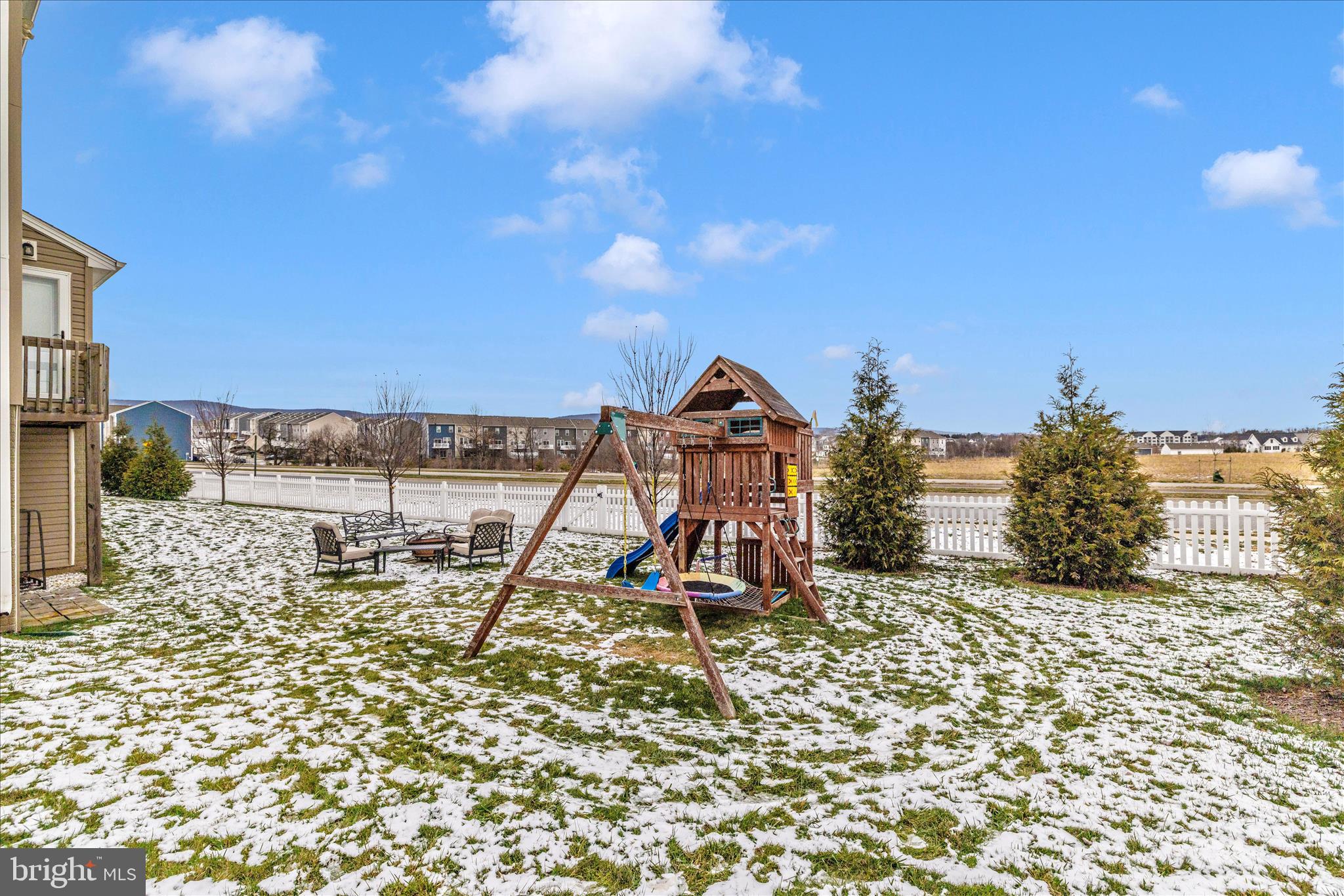 CLOVER HILL III - Residential