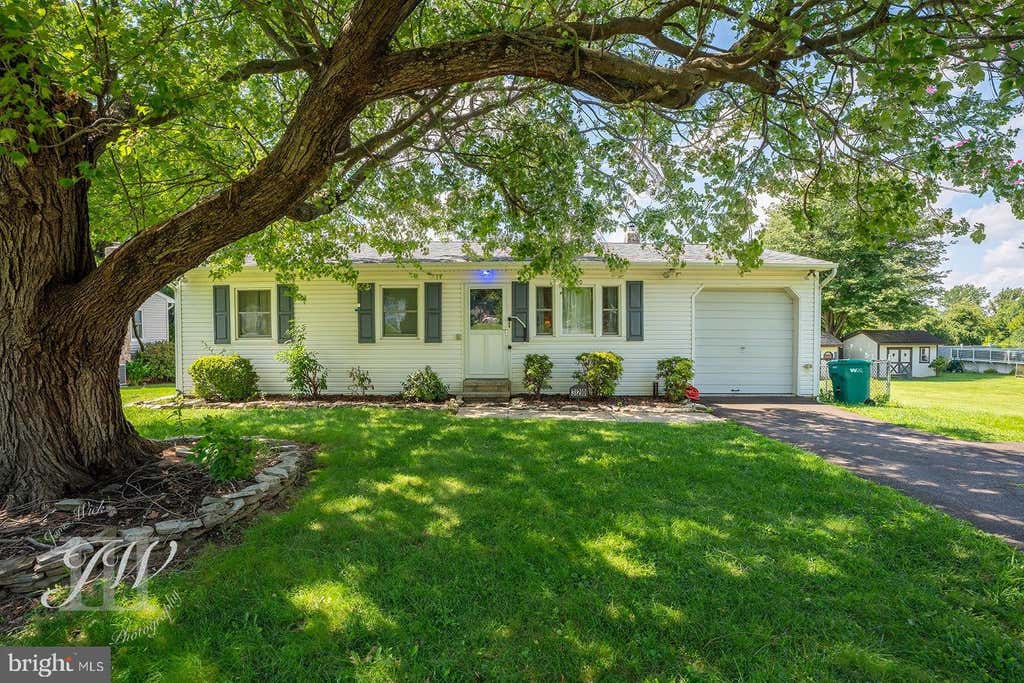 Photo of 320 Hulme Avenue, LANGHORNE, PA 19047 (MLS # PABU2129544)