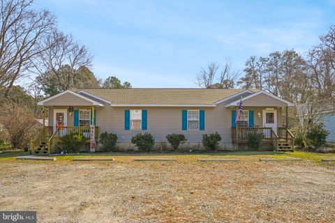 Townhouse For Sale - 3488 & 3490 Willow Street<br/> Accomack County, CHINCOTEAGUE ISLAND, VA 23336