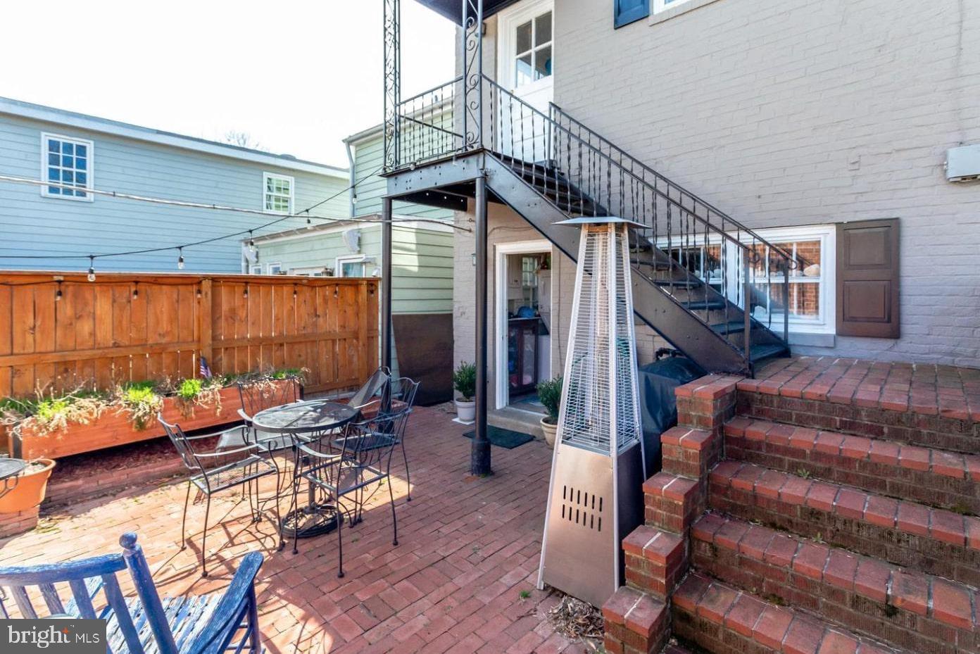 1223 PRINCE STREET 2