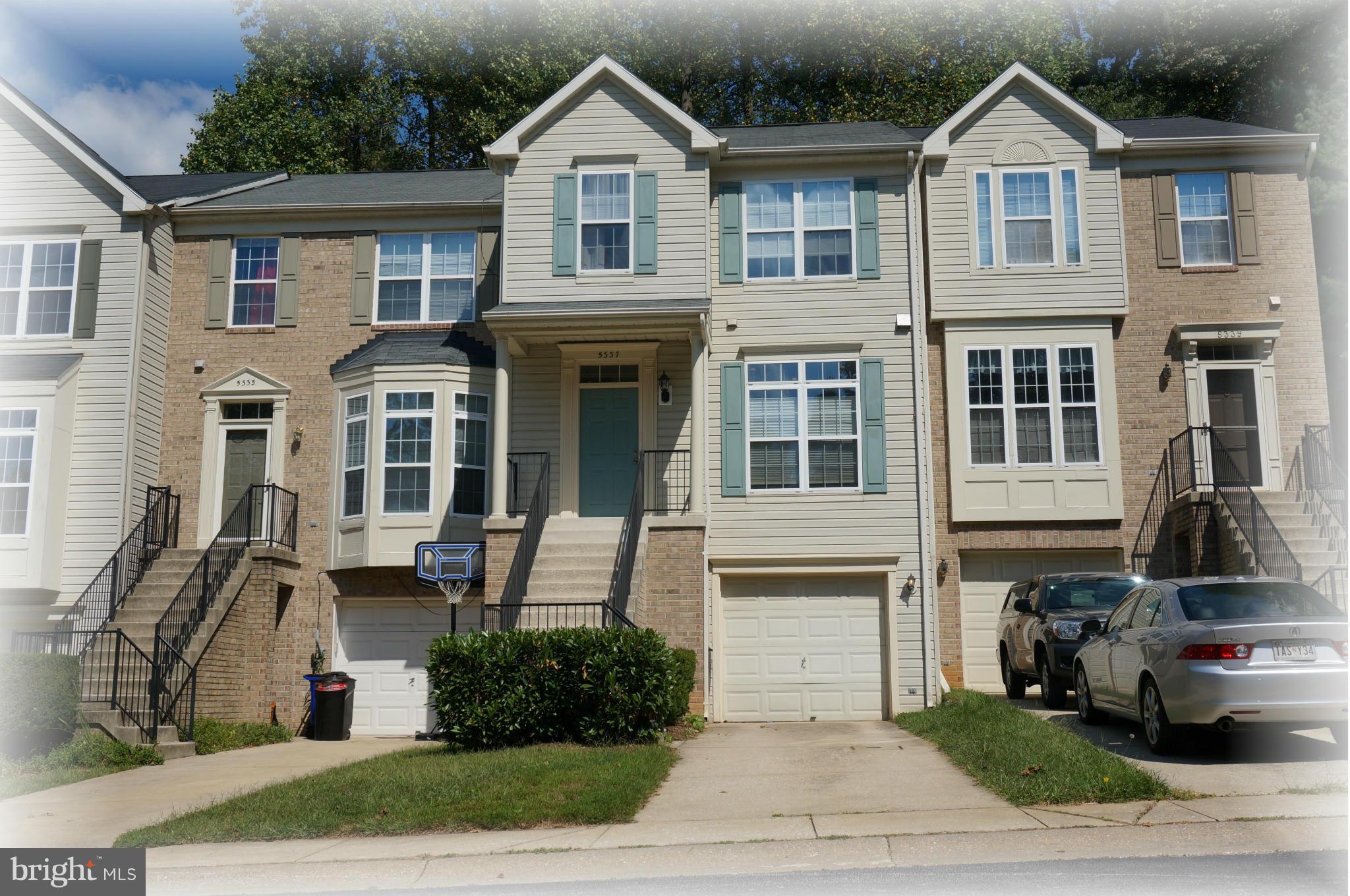 TRAILS AT WOODLOT - Residential Lease