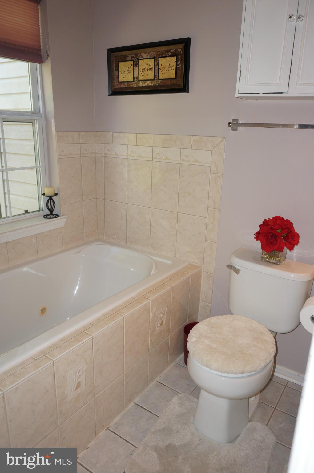 TRAILS AT WOODLOT - Residential Lease