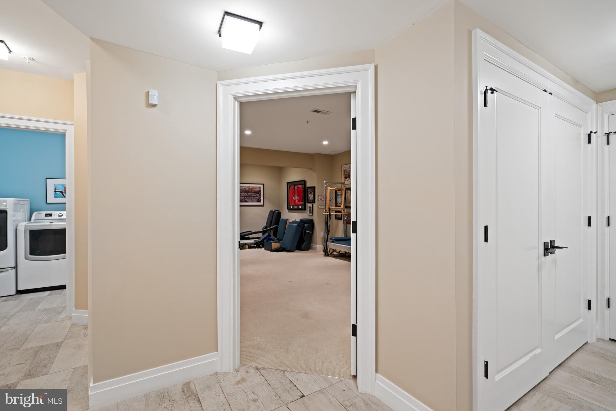 LOCUST RIDGE - Residential