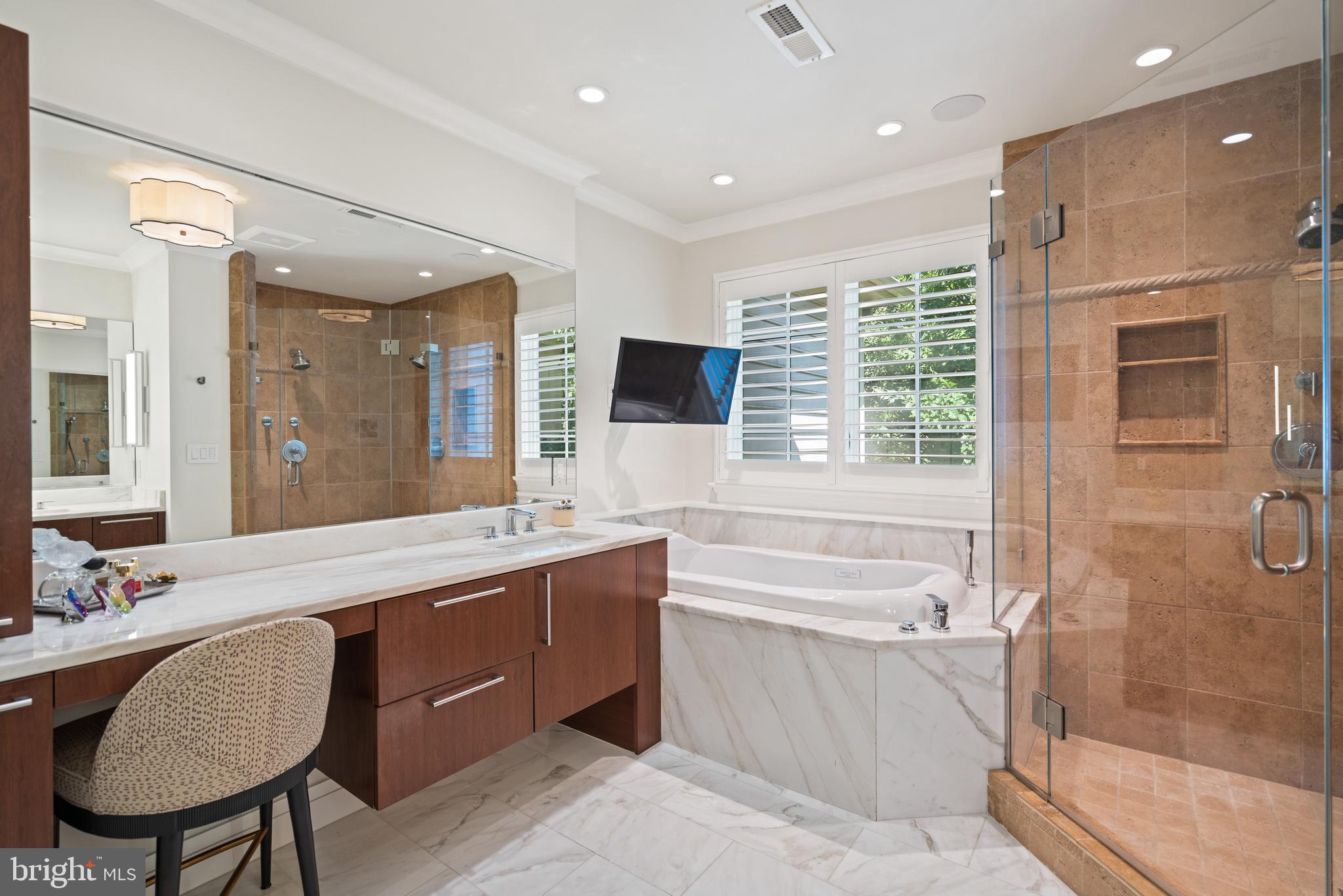 LOCUST RIDGE - Residential