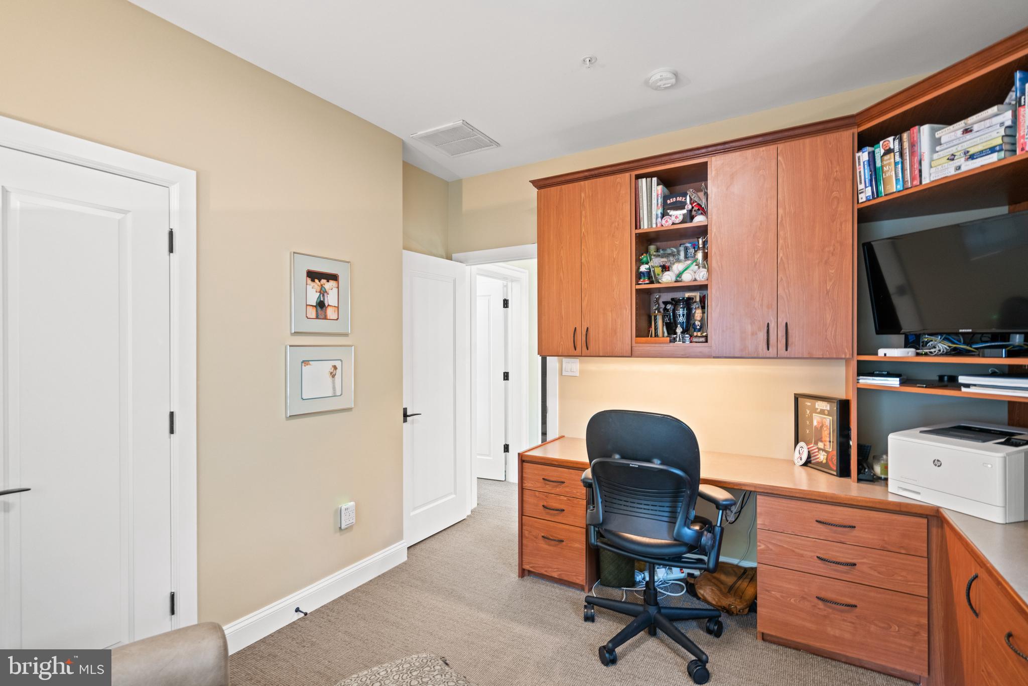 LOCUST RIDGE - Residential