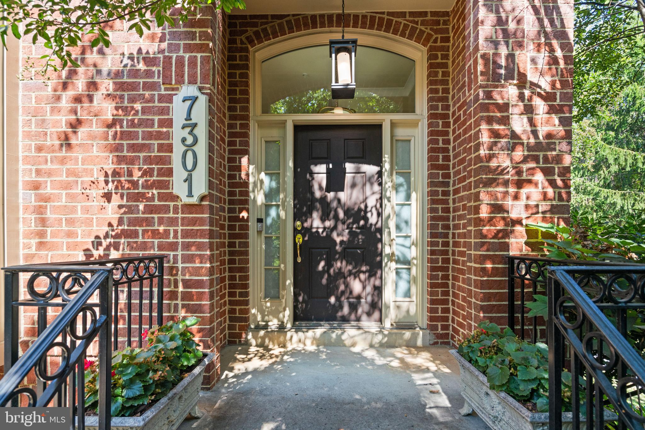 LOCUST RIDGE - Residential