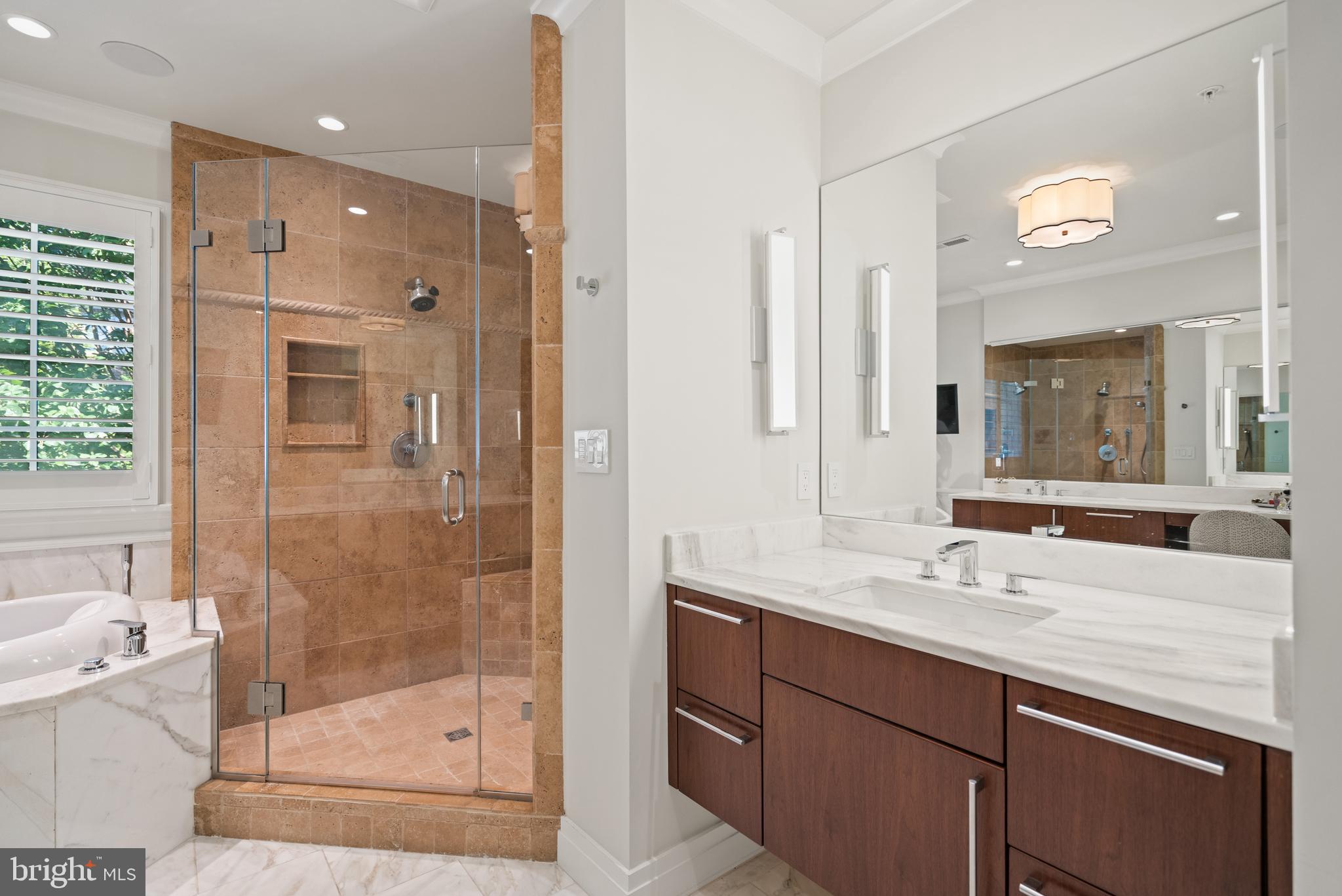 LOCUST RIDGE - Residential