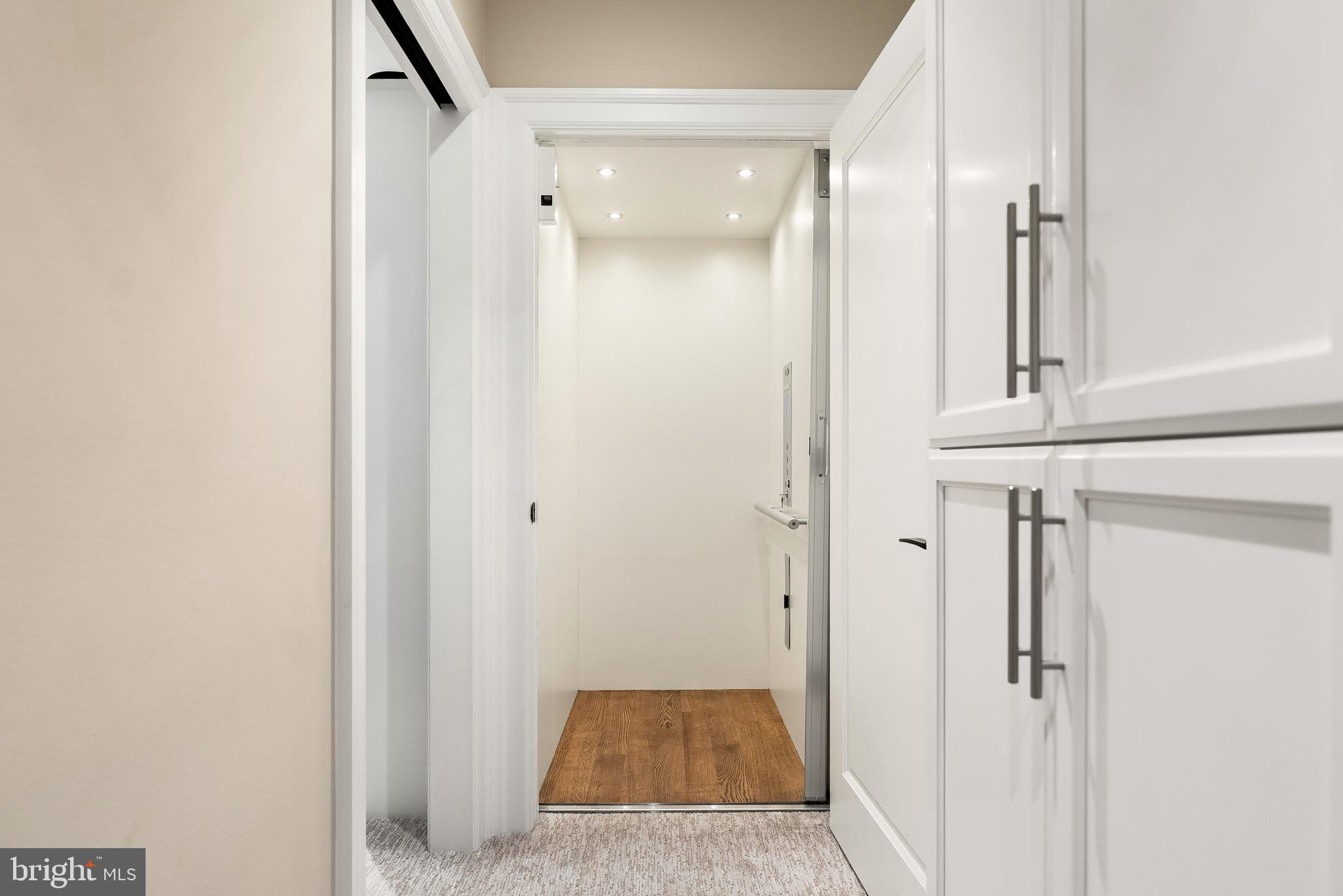 LOCUST RIDGE - Residential