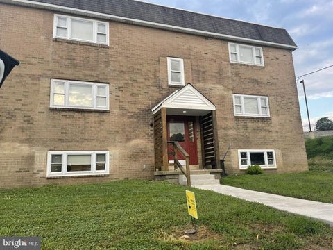 Photo of 90 Jackson Street, CLIFTON HEIGHTS, PA 19018 (MLS # PADE2125166)