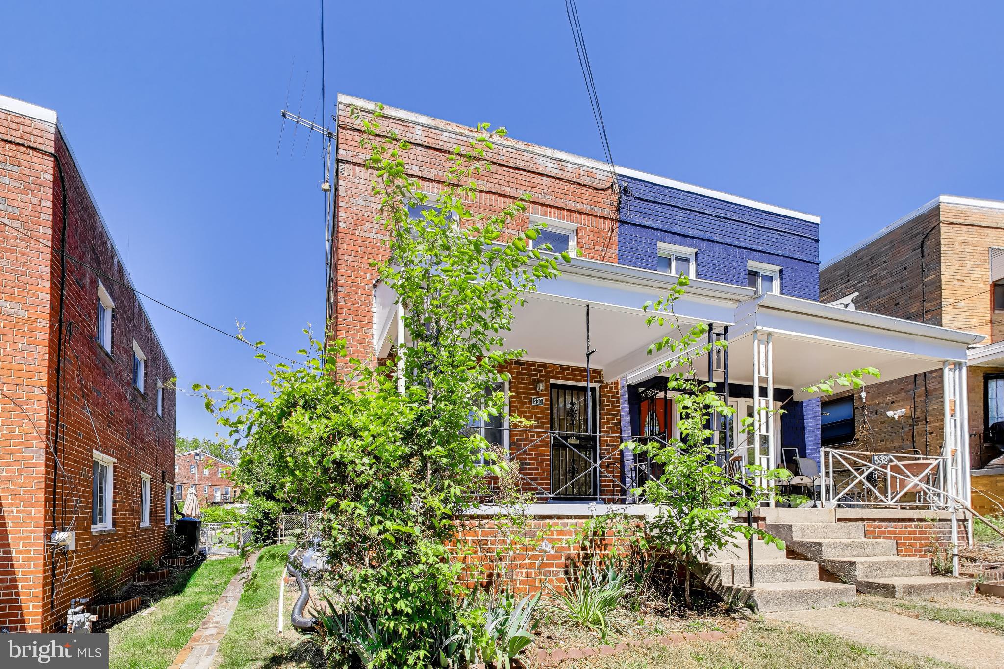 530 INGRAHAM STREET NE