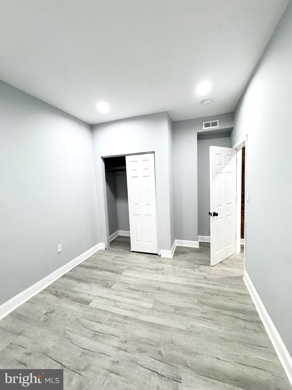 5323 WALNUT STREET 1