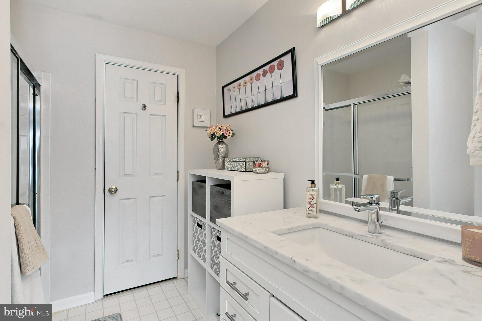 OVERLOOK - Residential