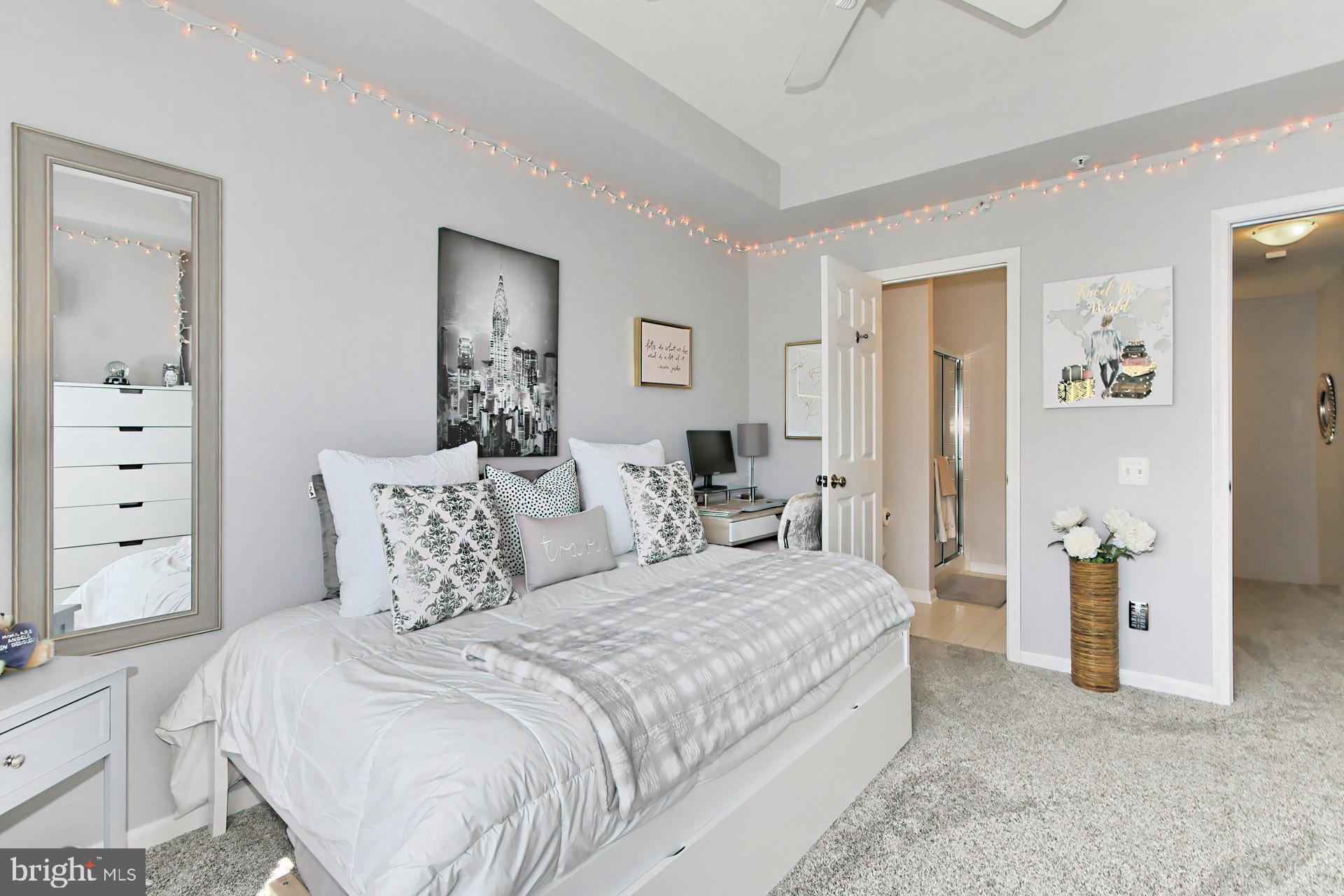 OVERLOOK - Residential