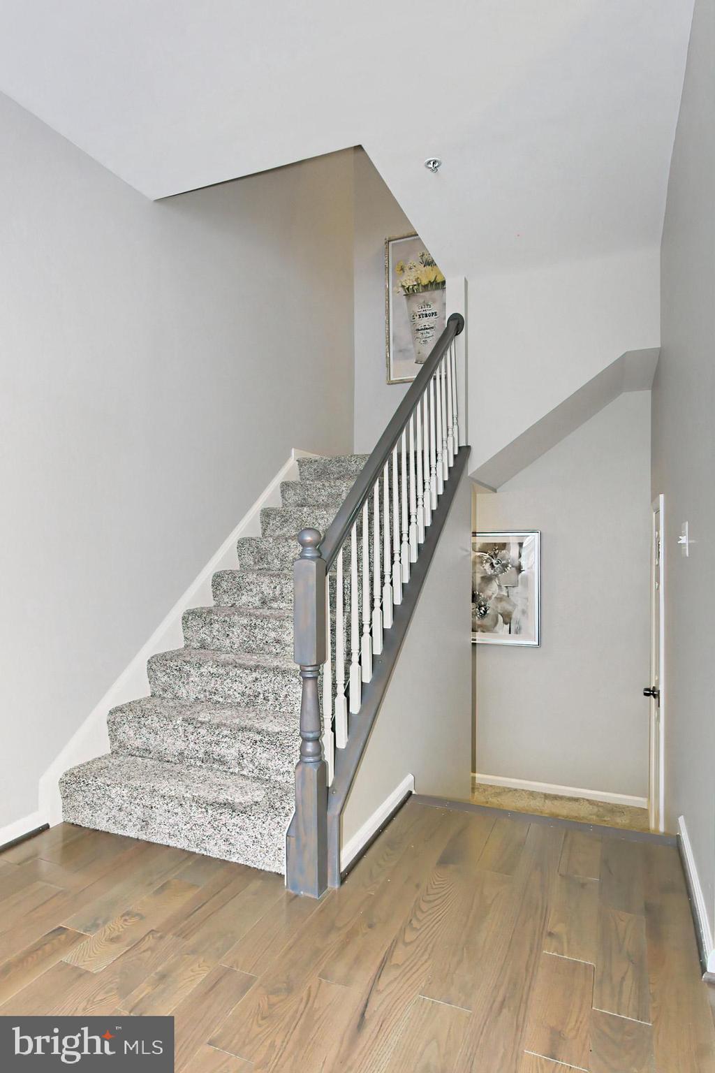 OVERLOOK - Residential