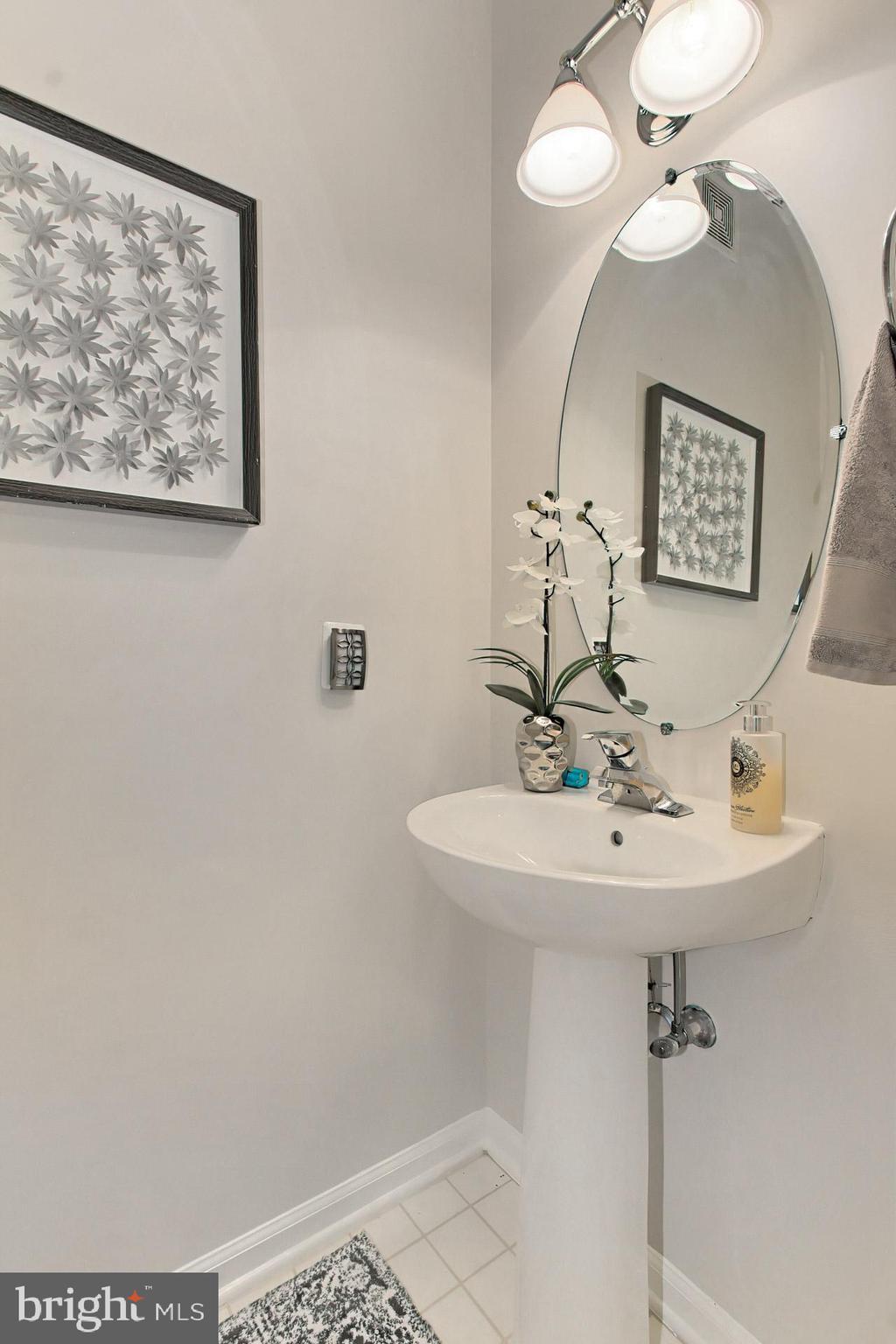 OVERLOOK - Residential