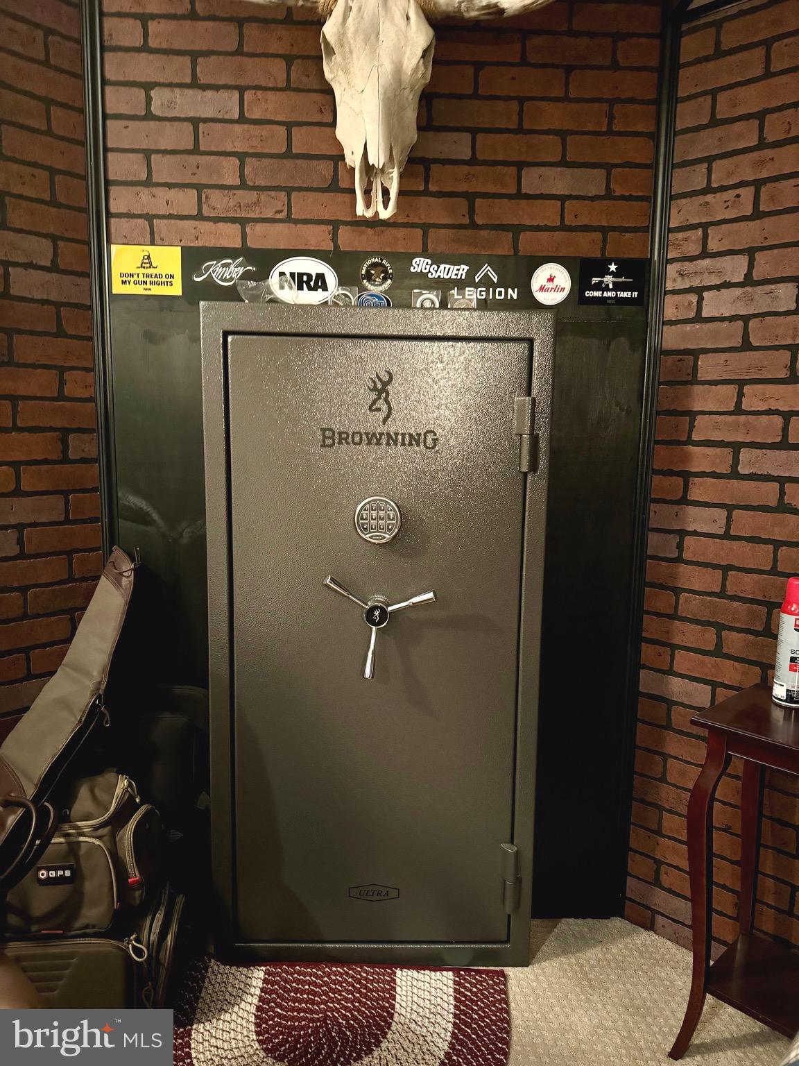 MORGAN II - Residential