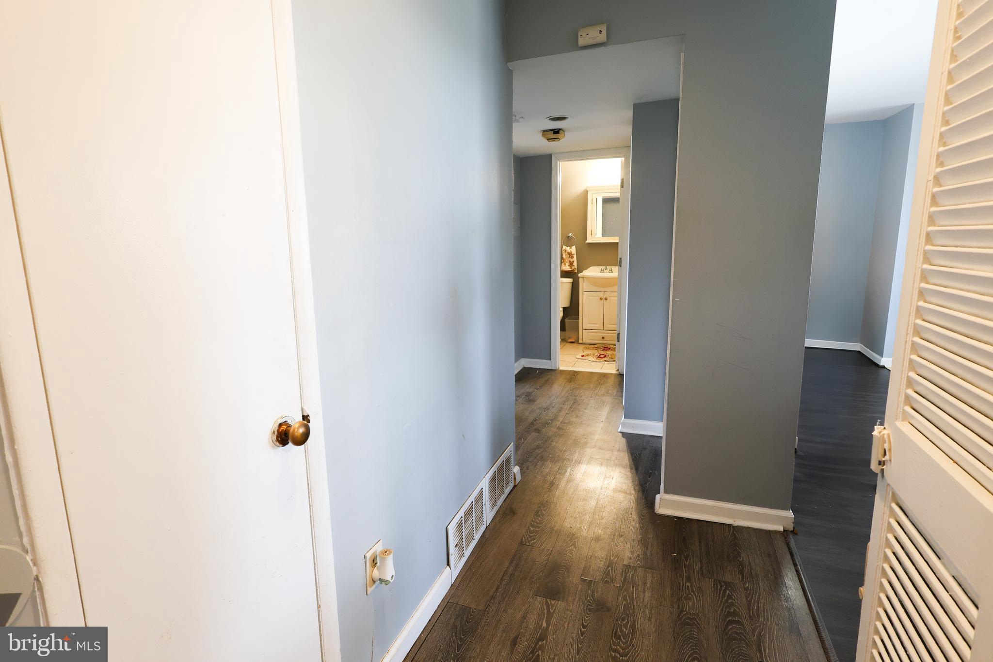 HOLLY HILL CONDOMINIUMS - Residential