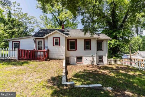 601 MENTOR AVENUE CAPITOL HEIGHTS MD 20743