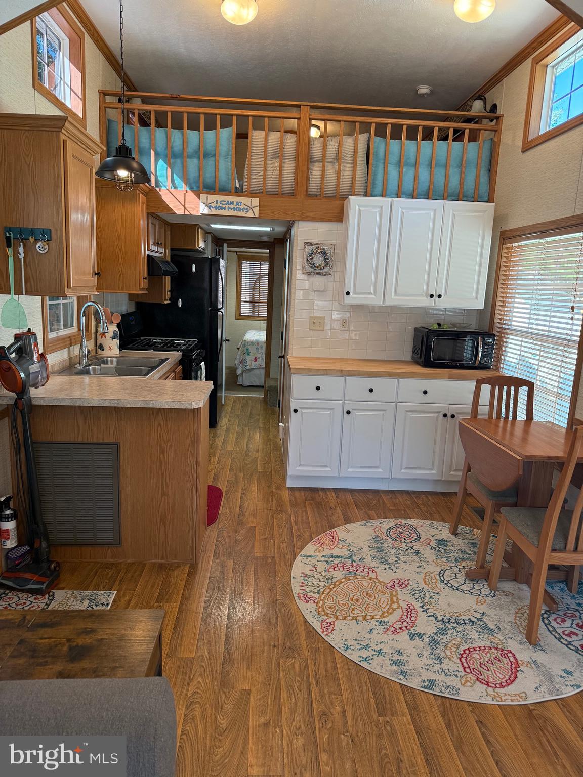 515 CORSON TAVERN RD E-51