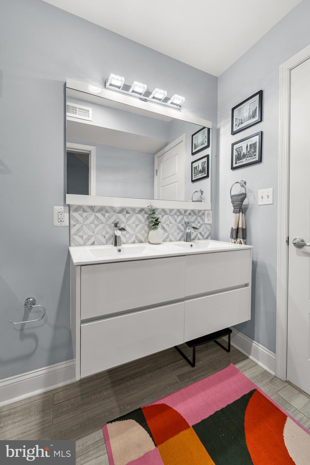 EAST PASSYUNK CROSSING - Residential