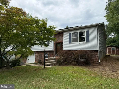 1 Glen Road, Bordentown, NJ MLS: NJBL2096130