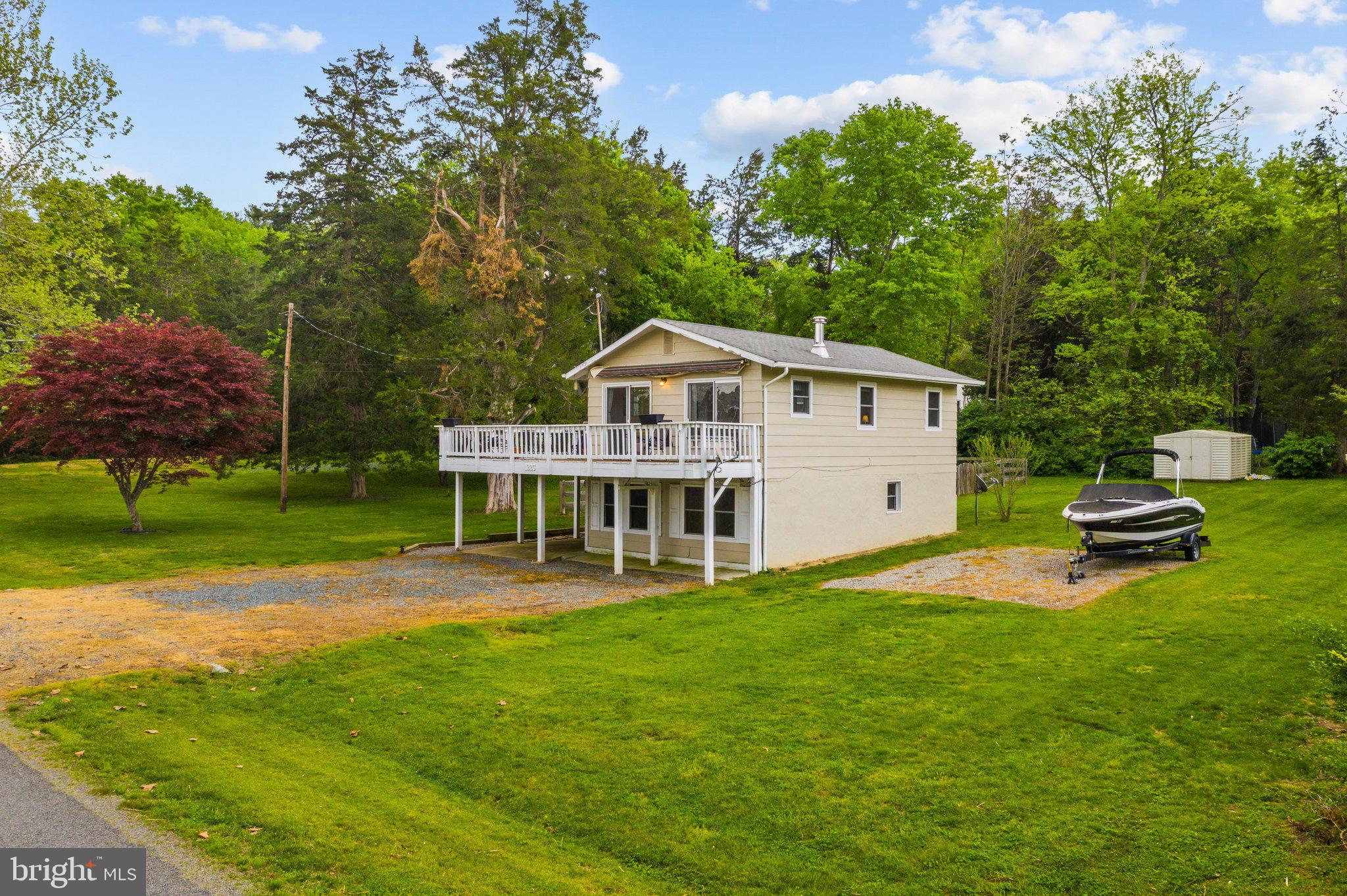 BLUE RIDGE SHORES - Residential
