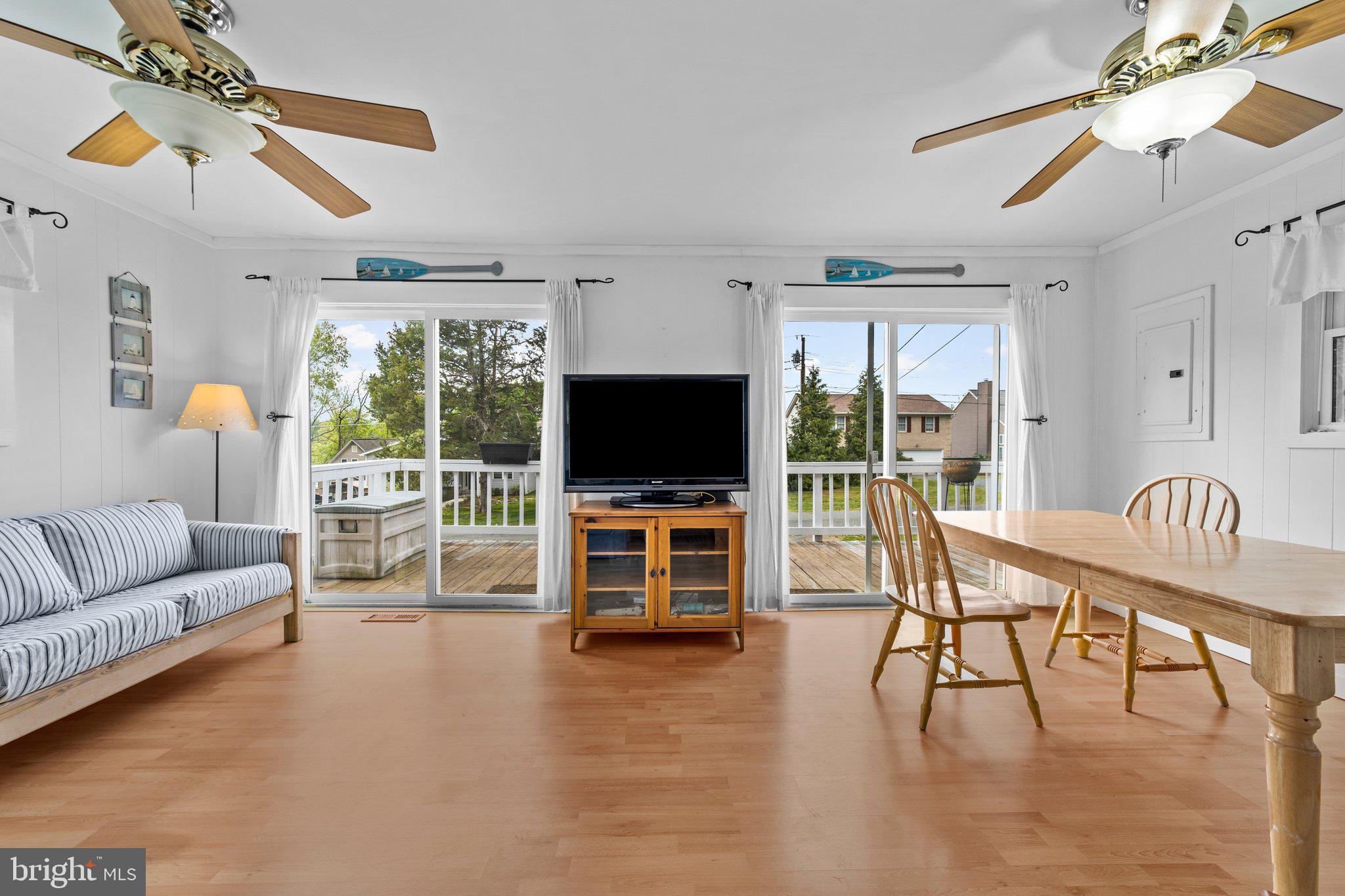 BLUE RIDGE SHORES - Residential