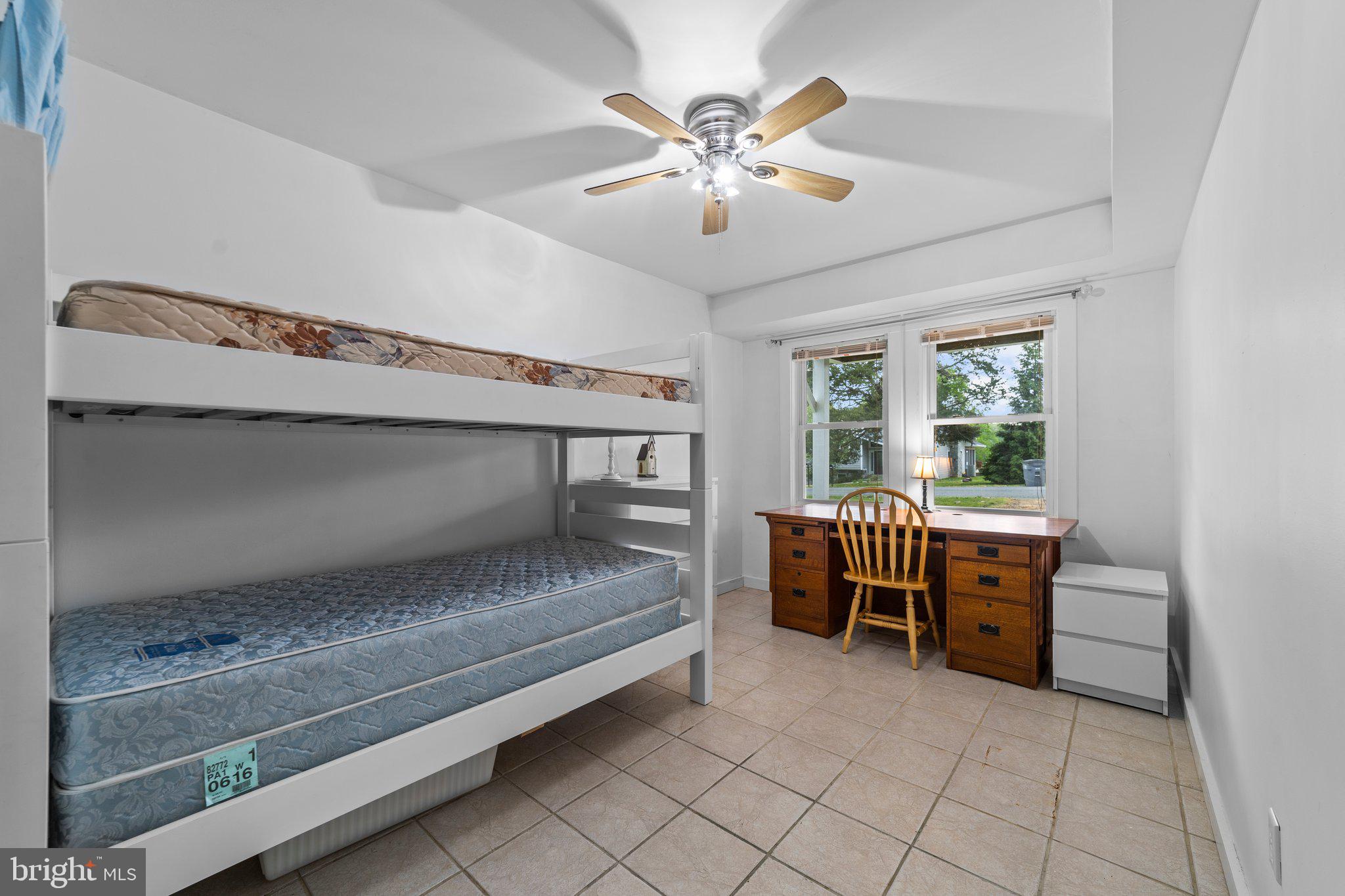 BLUE RIDGE SHORES - Residential