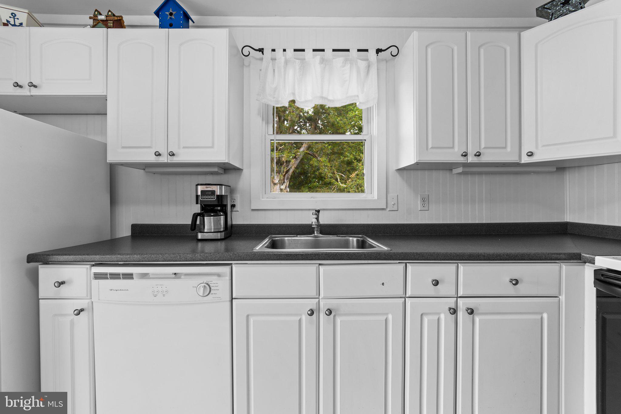 BLUE RIDGE SHORES - Residential