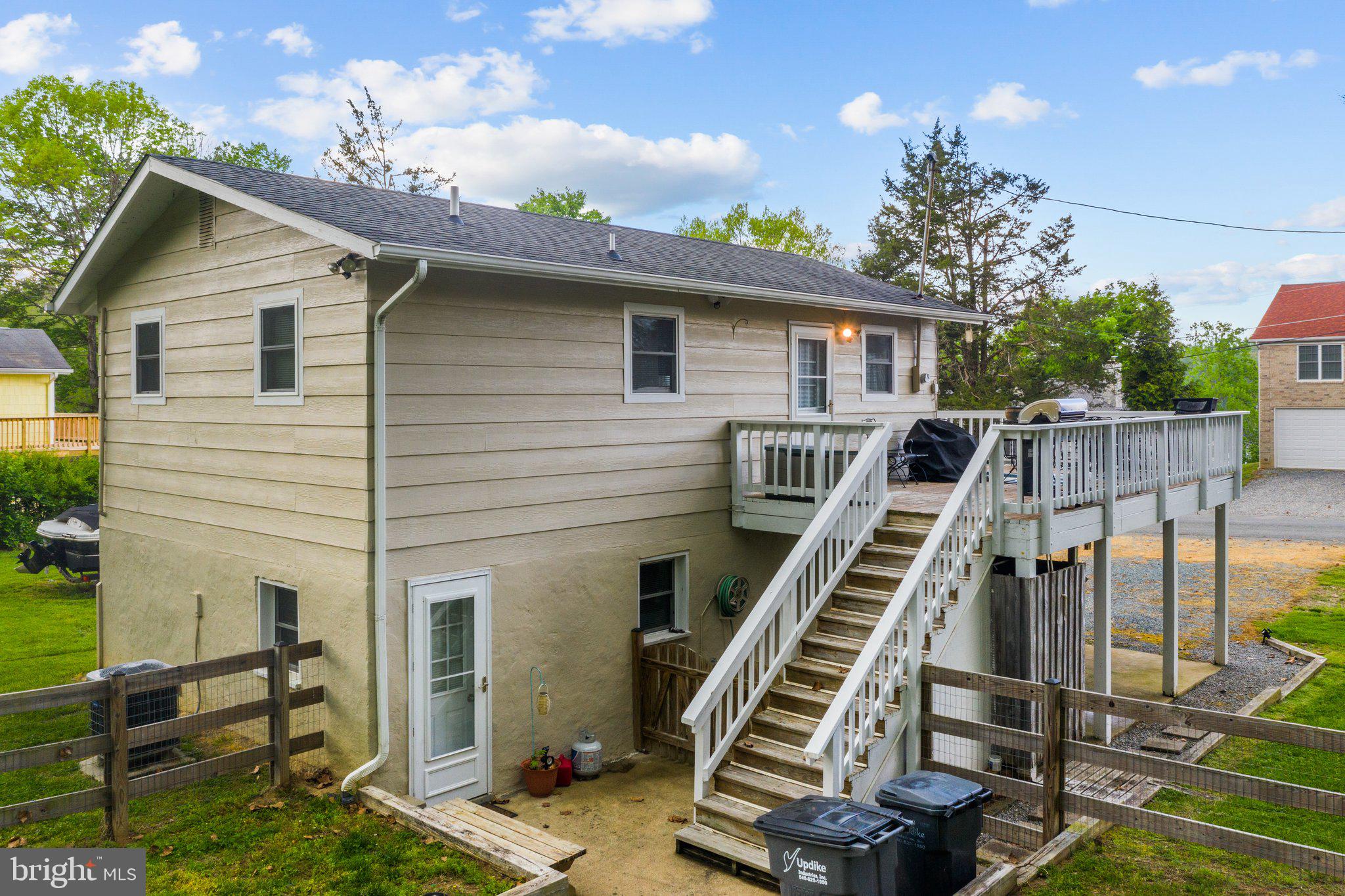 BLUE RIDGE SHORES - Residential