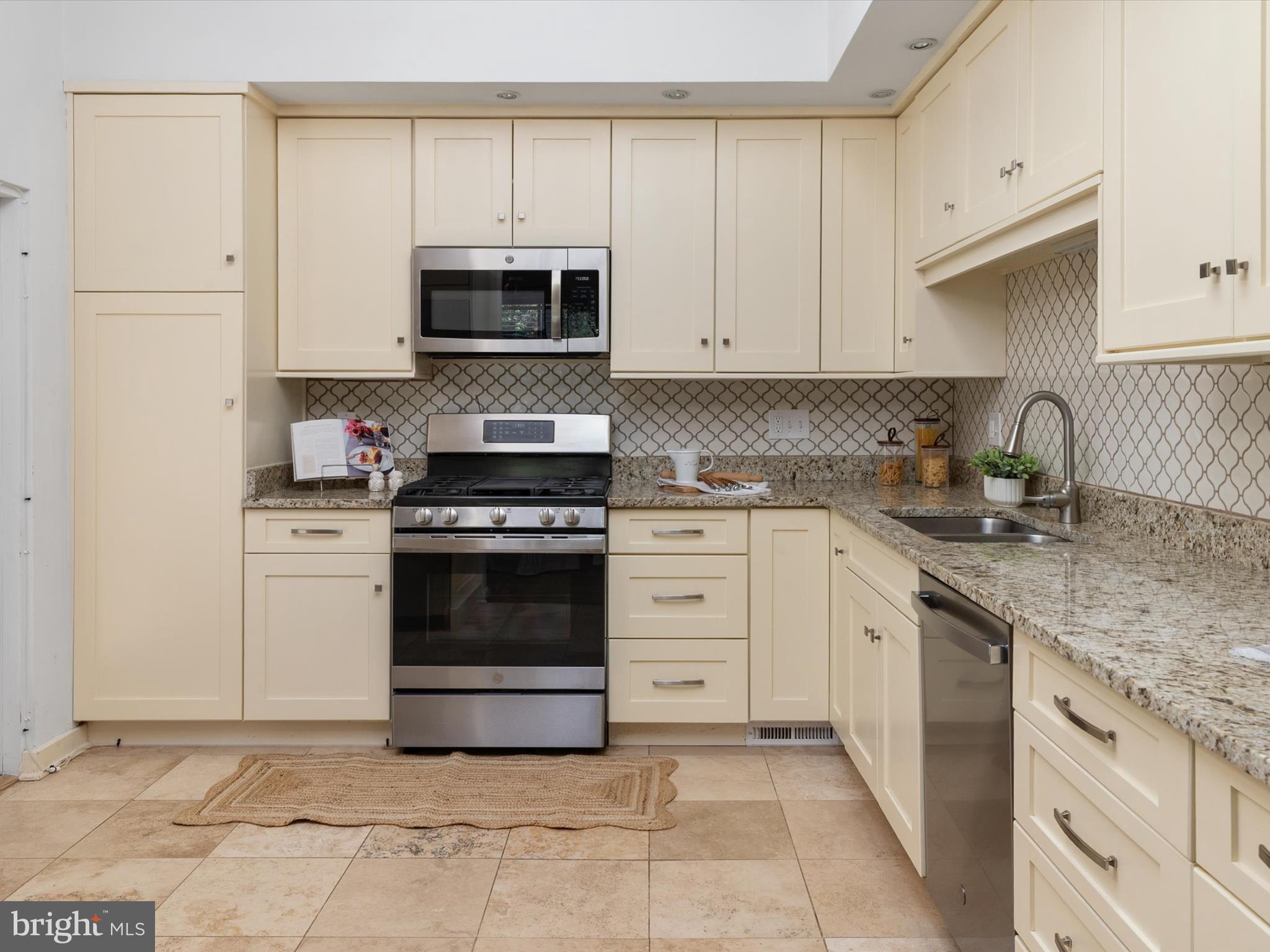 THE LANDINGS - Residential