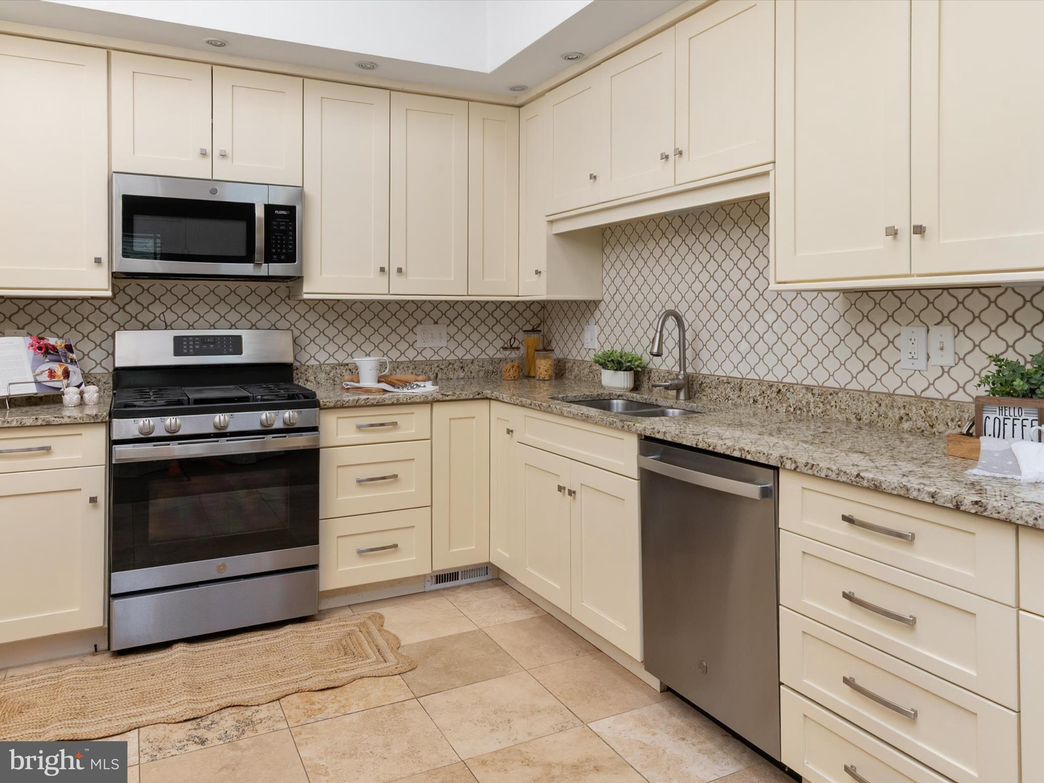 THE LANDINGS - Residential