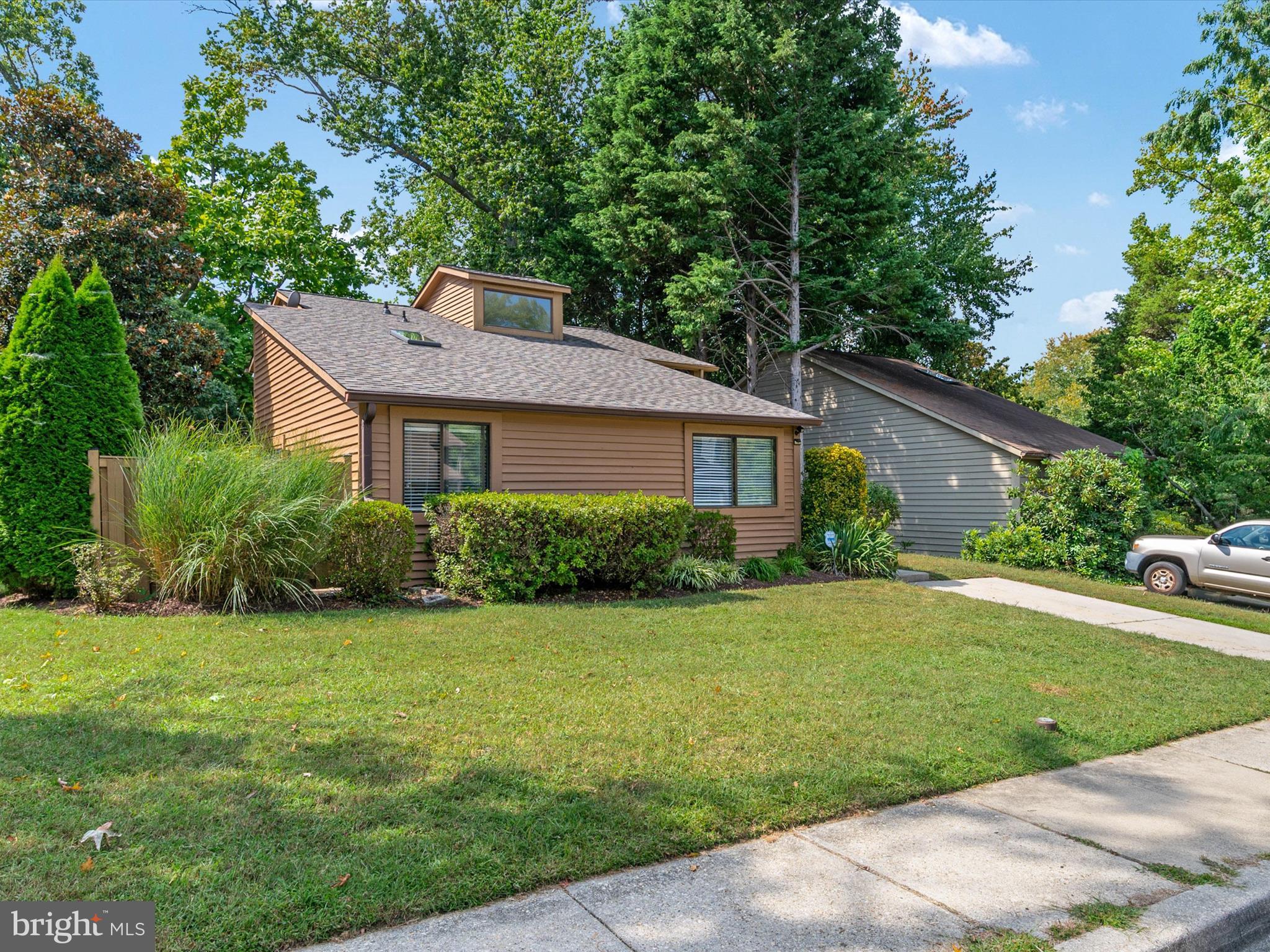 Nicely renovated single family contemporary in sought after Stonecreek (The Landings). 4 bedrooms, 2.5 bath. Stainless appliances and granite in the sunny kitchen. Minutes to downtown Annapolis, shops, parks, dining. Remodeled kitchen and all bathrooms. New HVAC, brand new architectural shingle roof. This home is move in ready! Properties rarely come up in this sidewalk neighborhood with community pool and tennis courts.