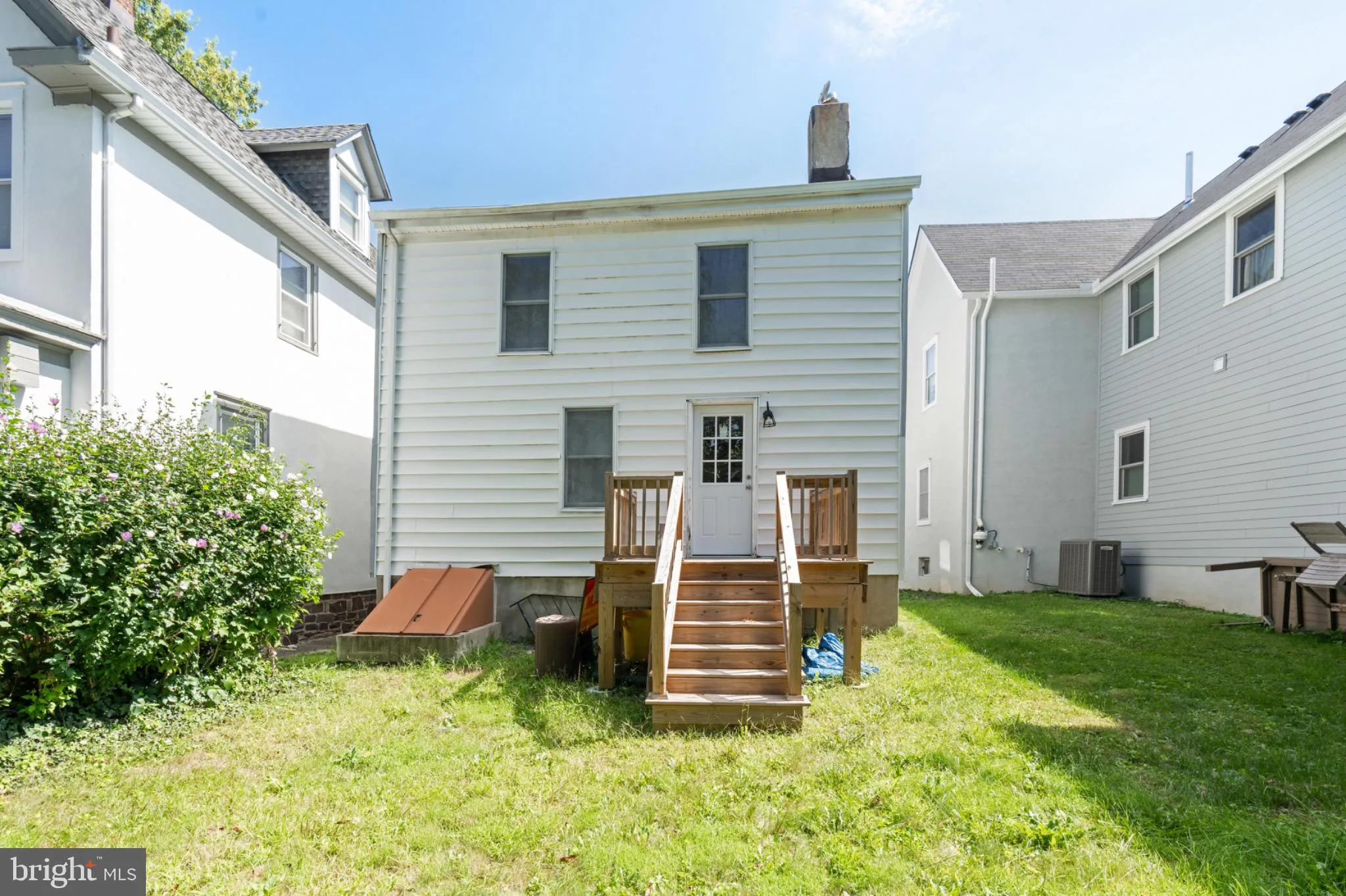 Princeton, New Jersey 08542, United States, 3 Bedrooms Bedrooms, ,1 BathroomBathrooms,Residential,Contingent,198106