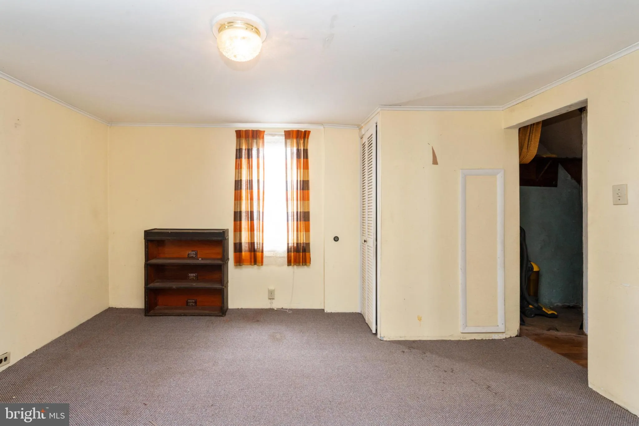 Princeton, New Jersey 08542, United States, 3 Bedrooms Bedrooms, ,1 BathroomBathrooms,Residential,Contingent,198106