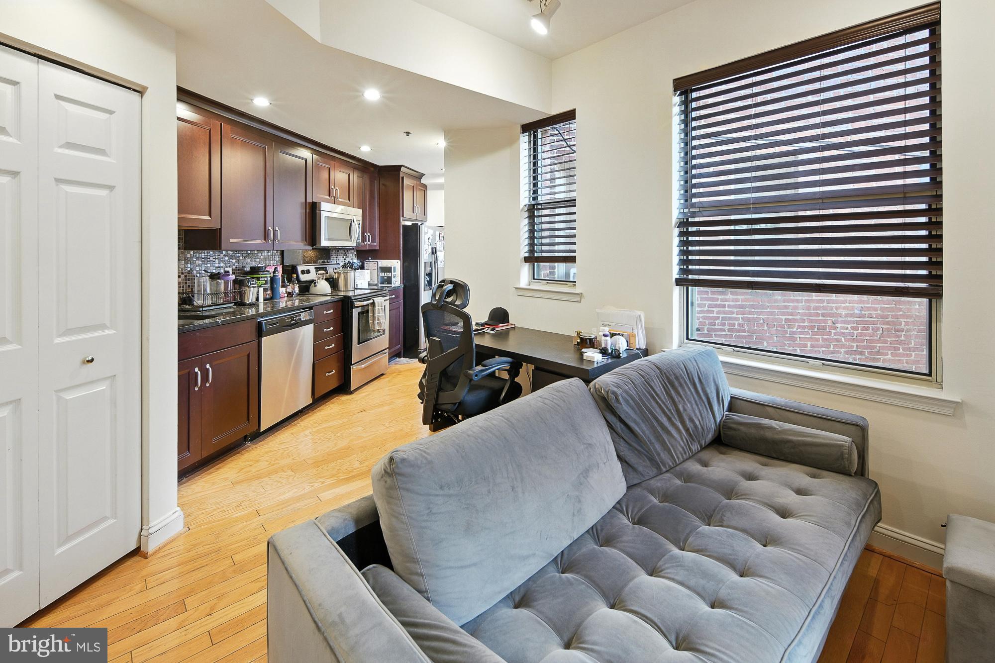 1621 T STREET NW 207