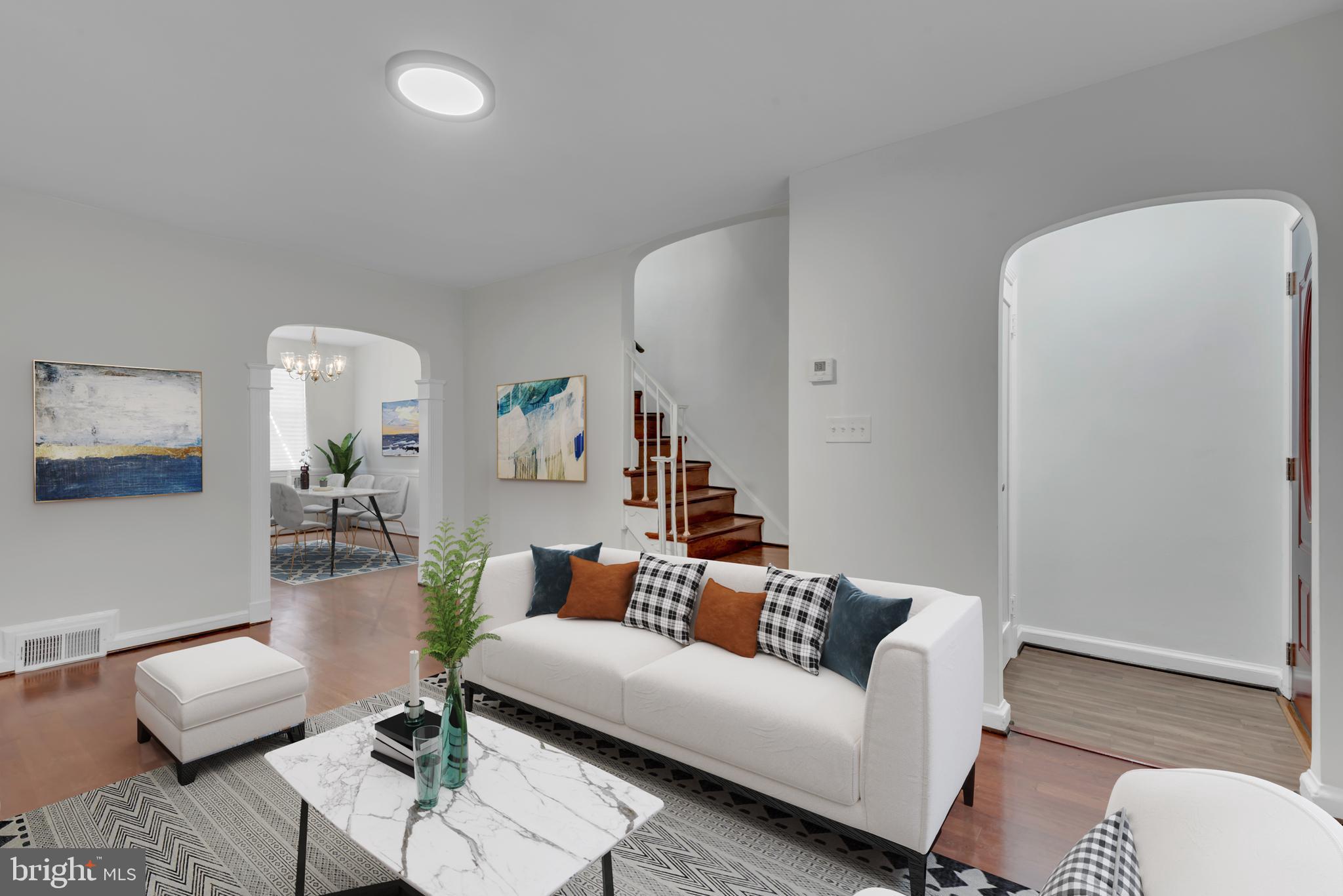 1527 MONTANA AVENUE NE
