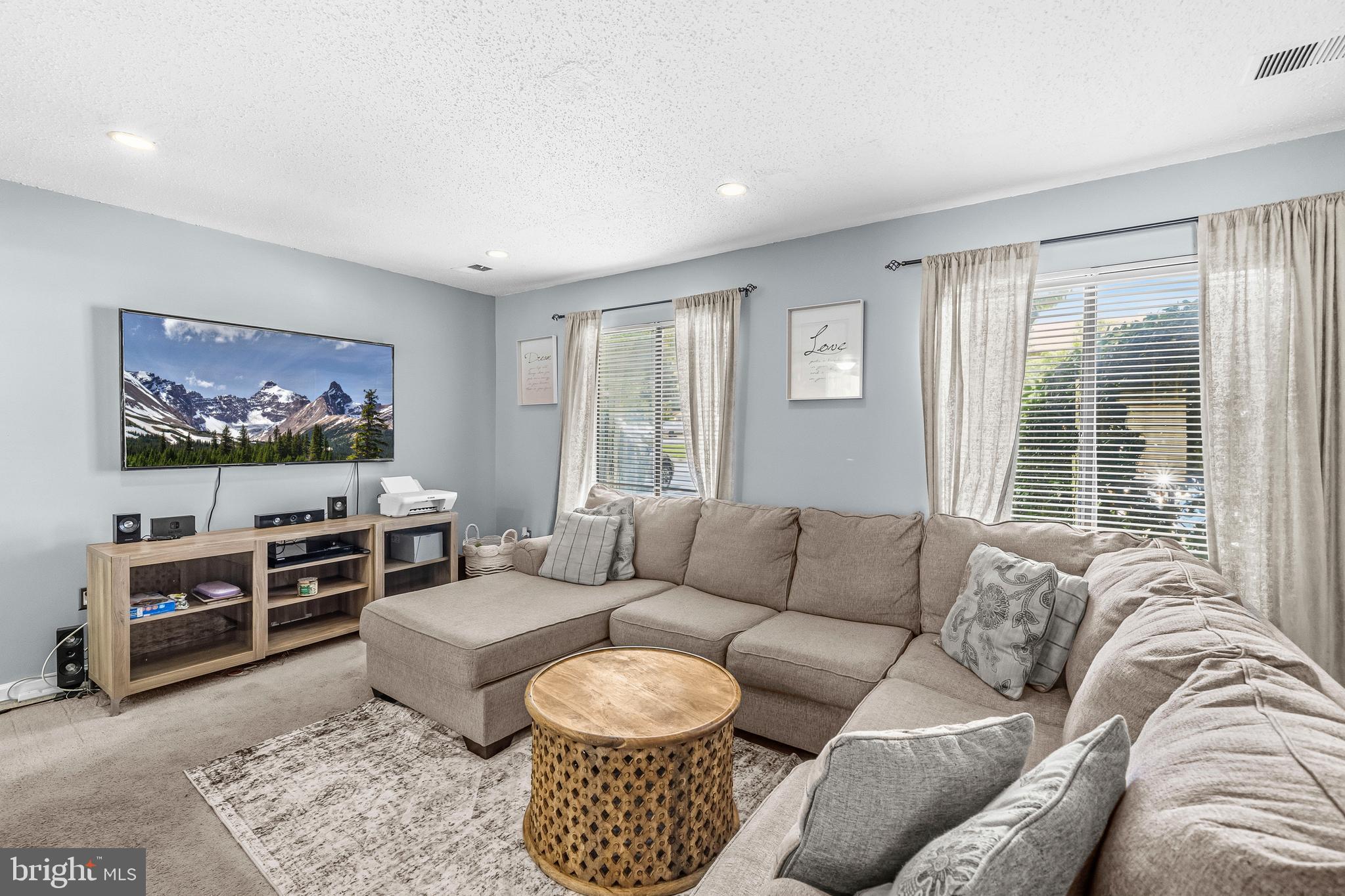 2555 FOX RIDGE COURT