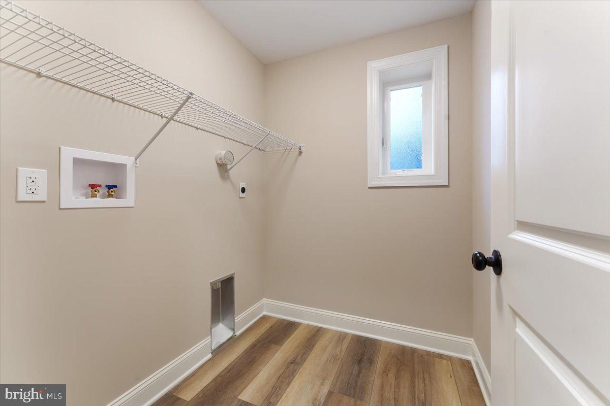 BROOKTHORPE HILLS - Residential Lease